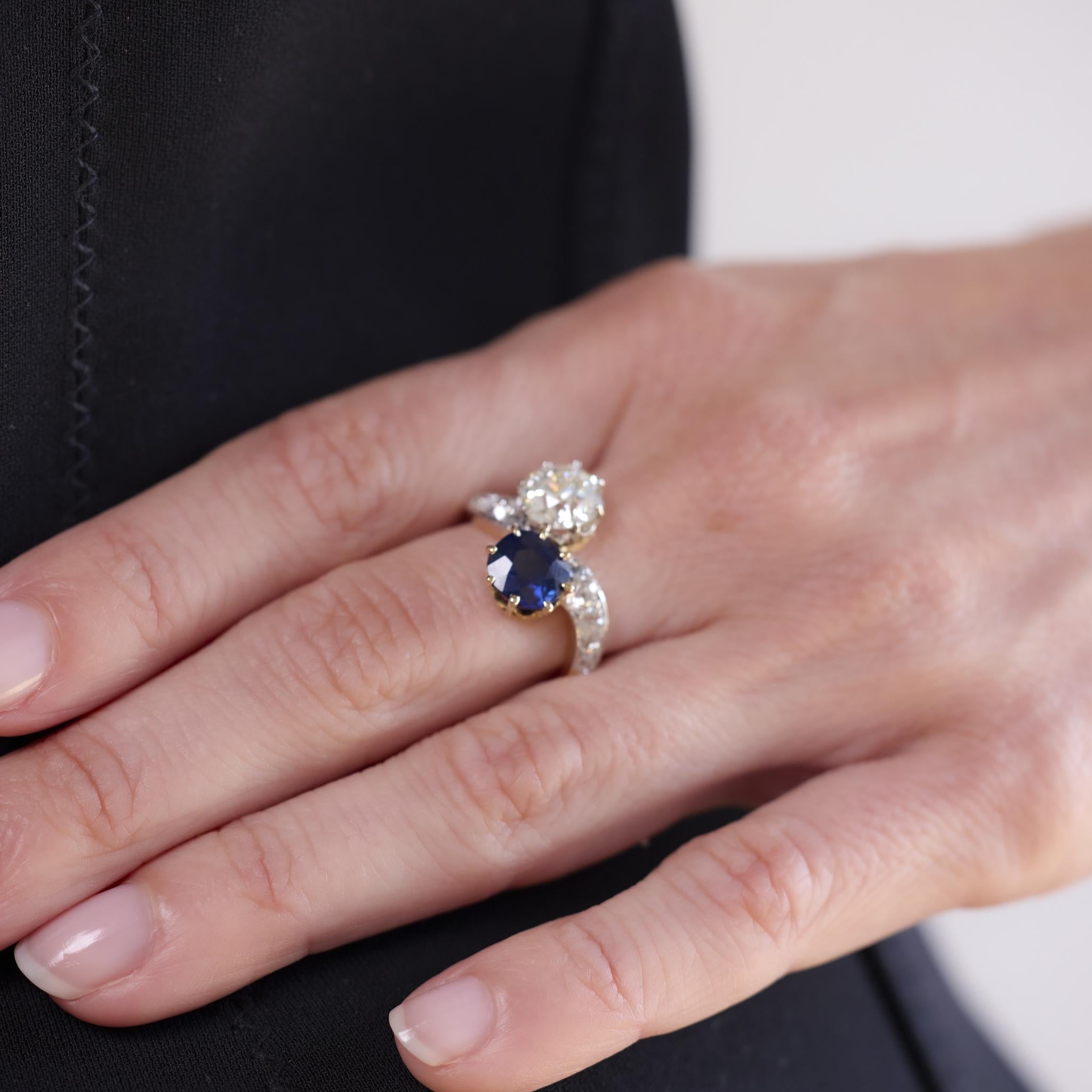 Victorian French GIA diamond no heat sapphire 18k yellow gold toi et moi ring