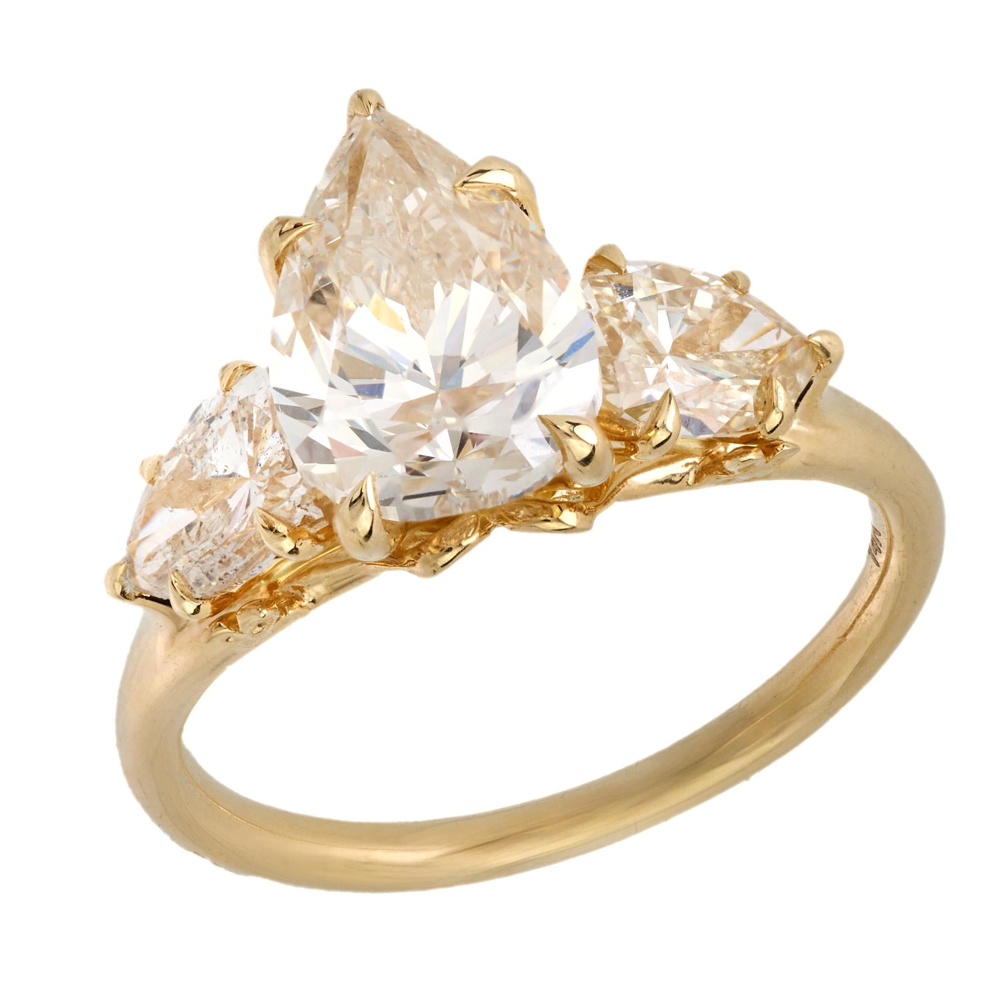 Vintage GIA 2.50 carat pear cut diamond 14k yellow gold engagement ring
