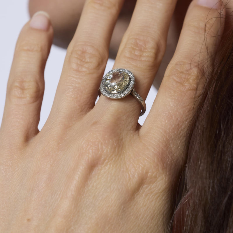 French Belle Epoque 2.50 carat old mine cut diamond platinum engagement ring