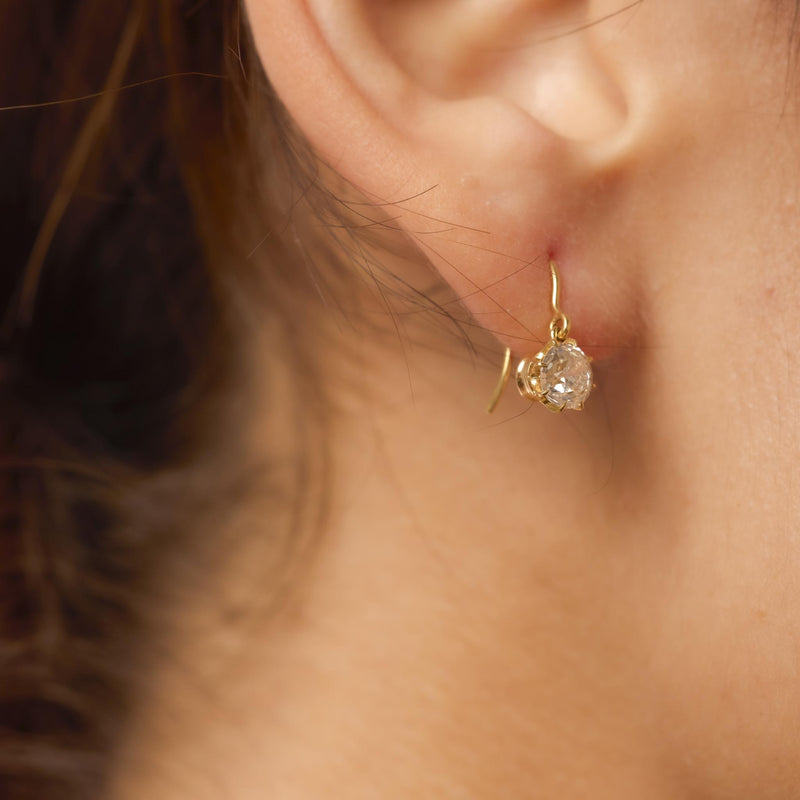 Victorian 1.70 carat total weight diamond 18k yellow gold drop earrings