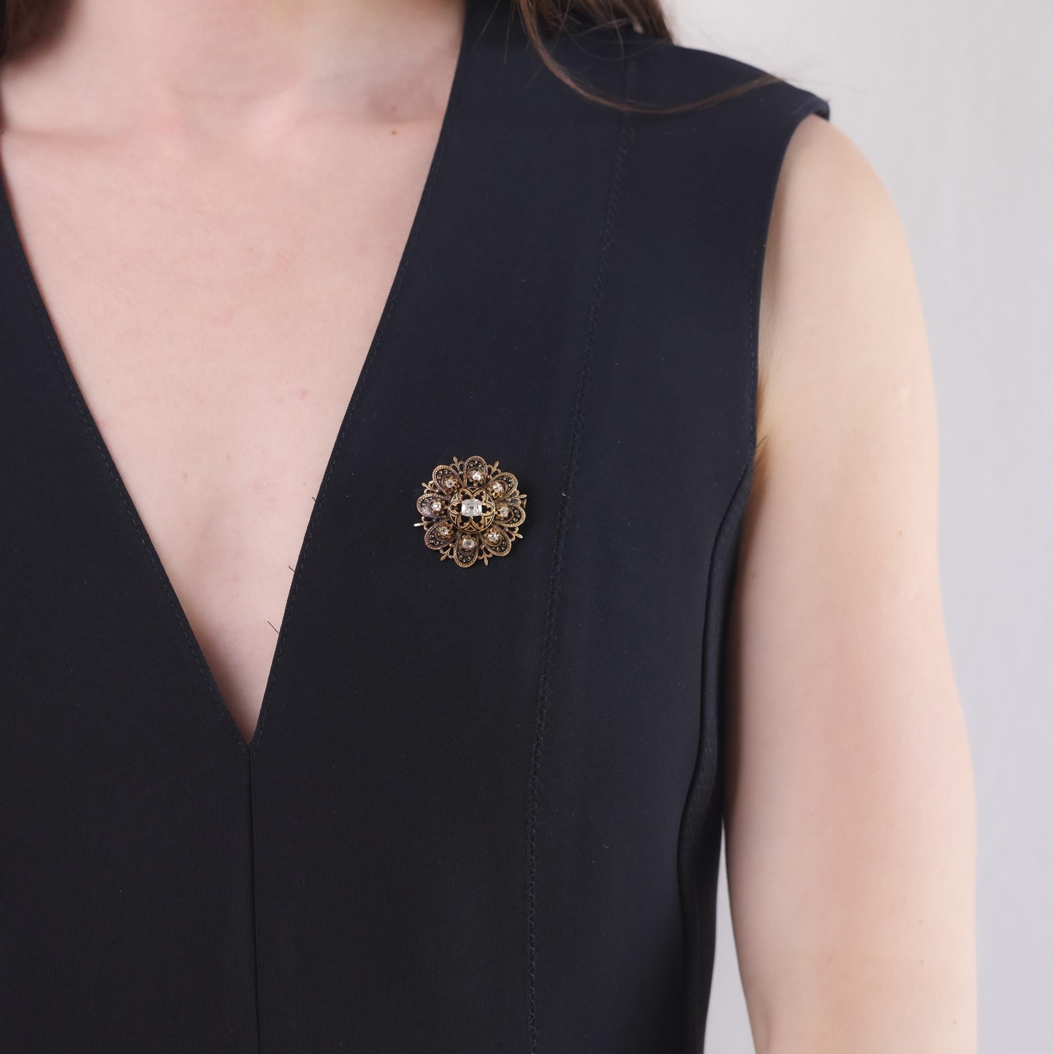 Victorian diamond 18k yellow gold and enamel brooch