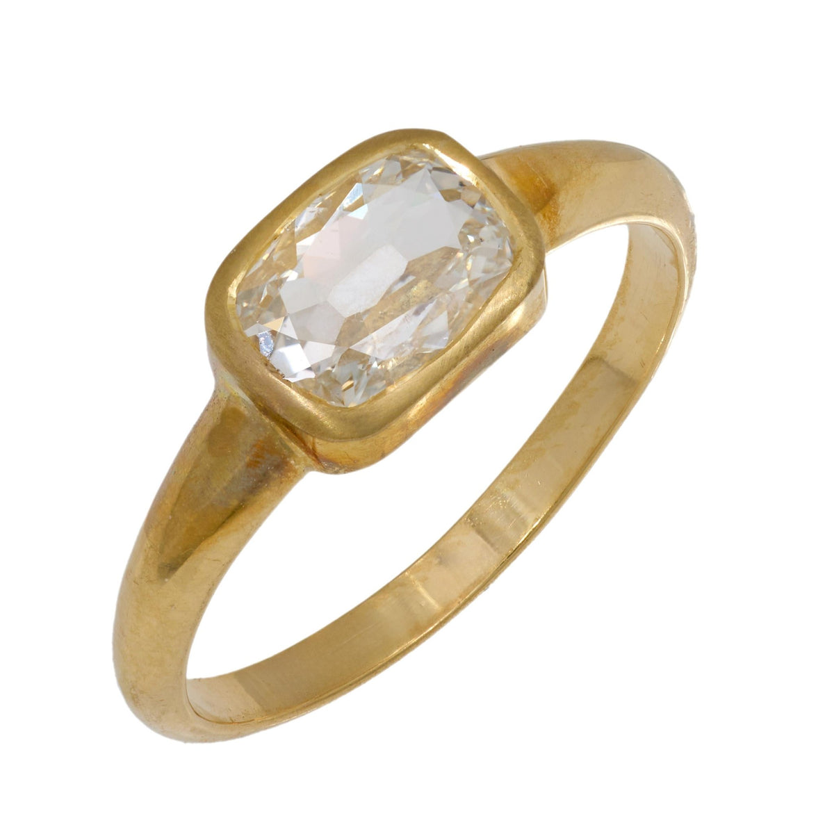 Vintage GIA 0.92 carat old mine cut diamond 18k yellow gold engagement ring