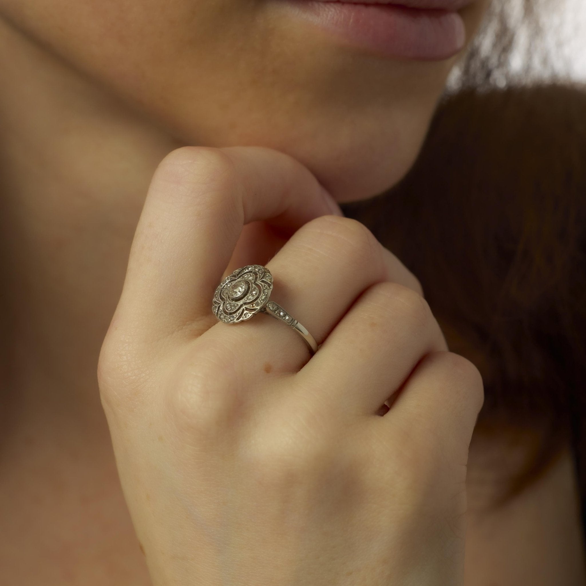 Art Deco diamond platinum circular filigree ring