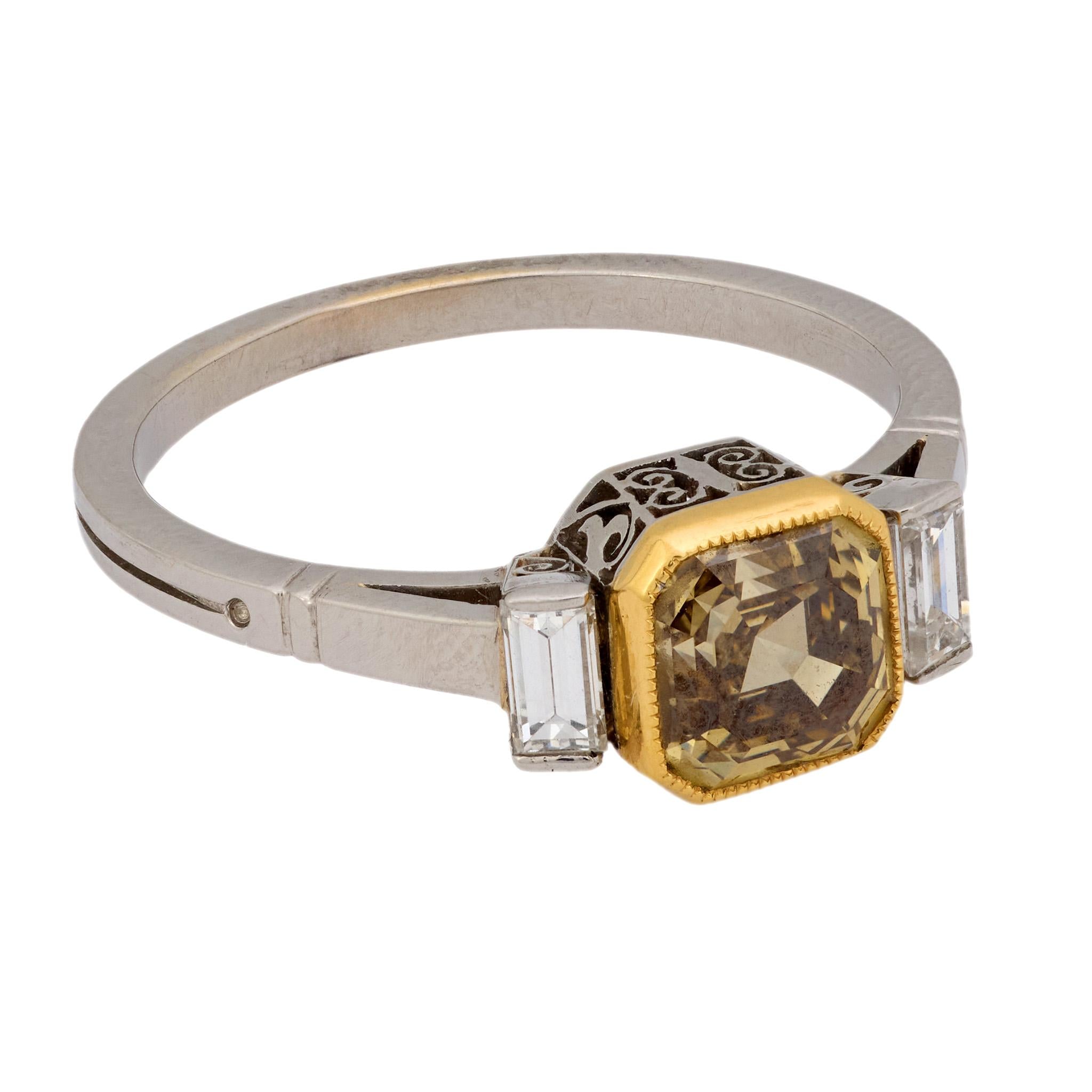 Vintage 1.74 carat fancy yellow brown diamond platinum 18k yellow gold ring