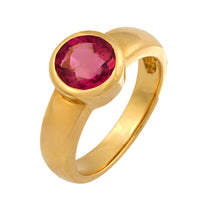 Vintage pink tourmaline 18k yellow gold bezel ring