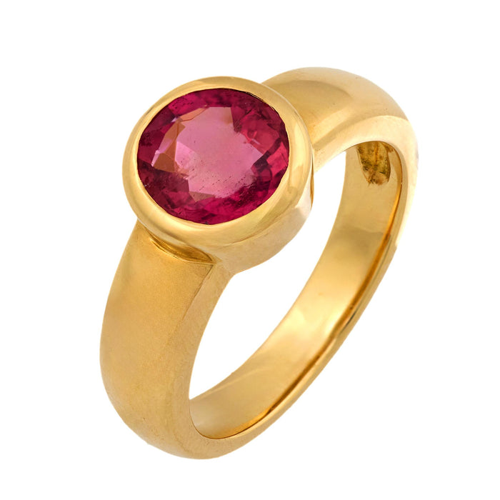 Vintage pink tourmaline 18k yellow gold bezel ring