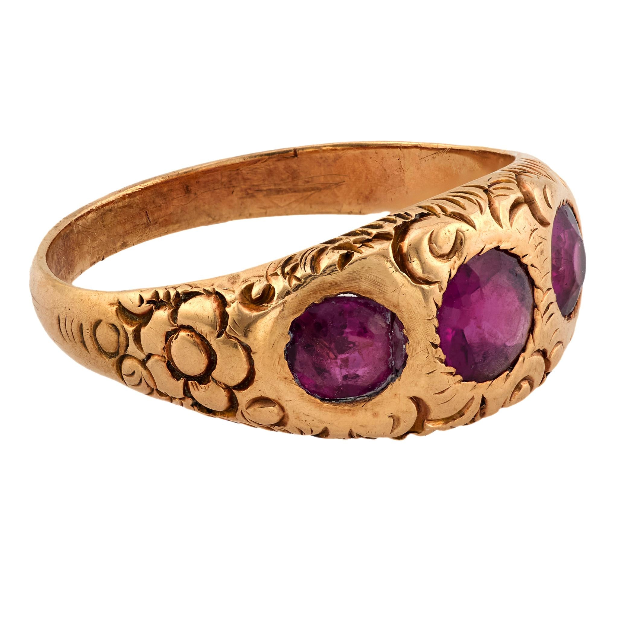 Victorian garnet 14k yellow gold 3 stone bezel ring
