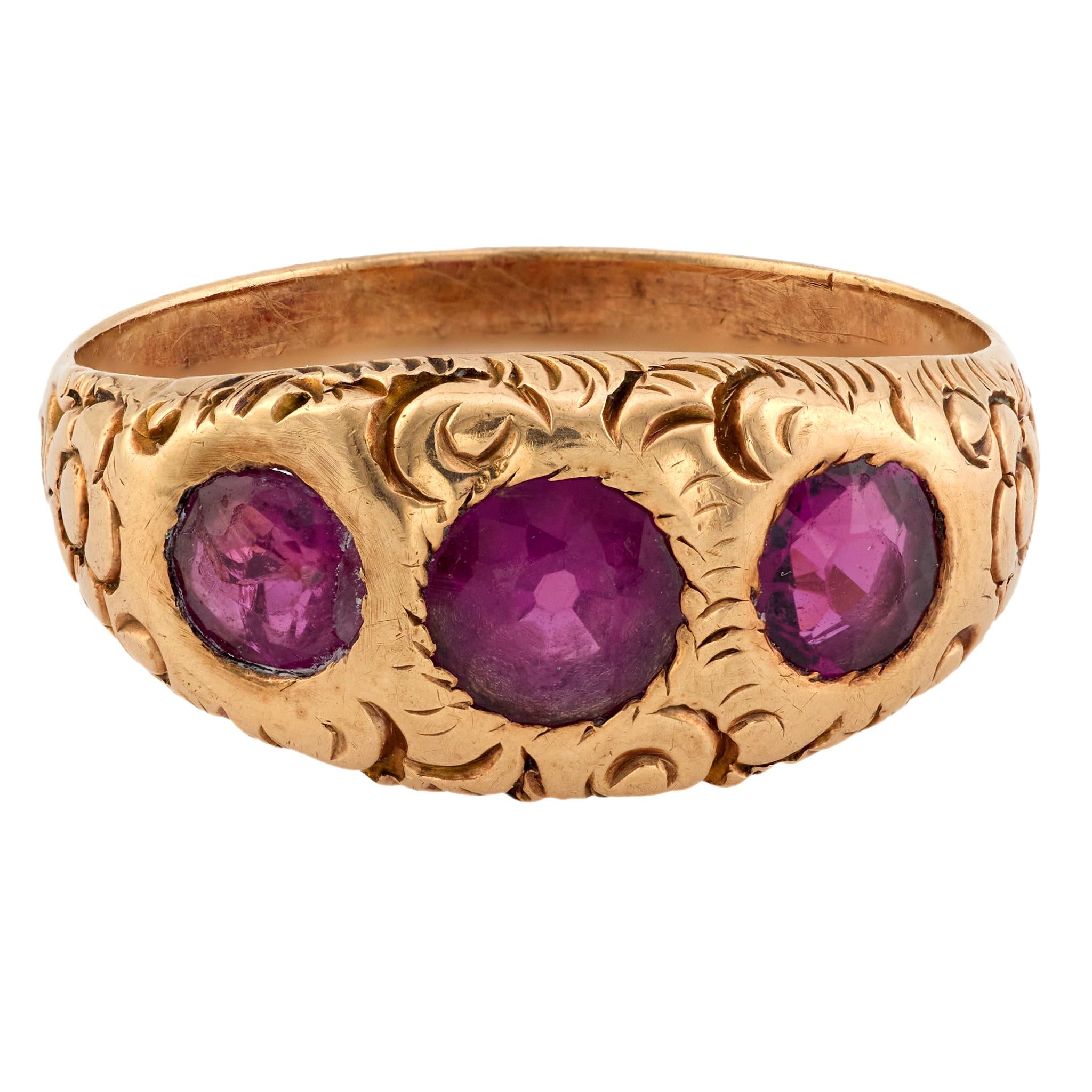 Victorian garnet 14k yellow gold 3 stone bezel ring