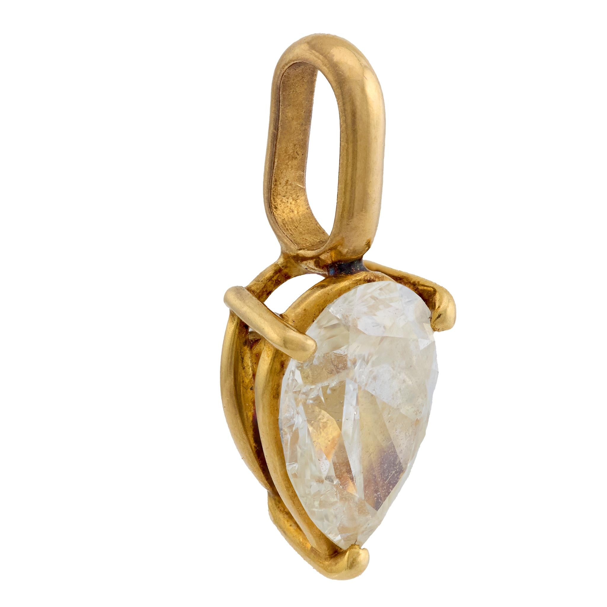 Vintage 1.00 carat pear cut diamond 18k yellow gold pendant