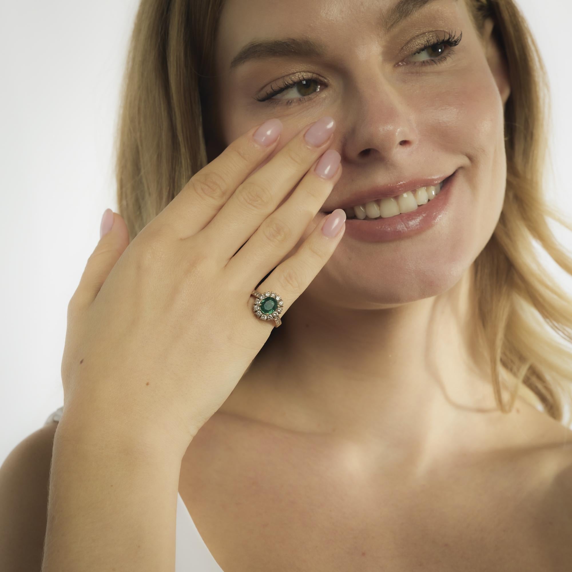 Vintage GIA 1.30 carat emerald diamond 14k rose gold cluster ring