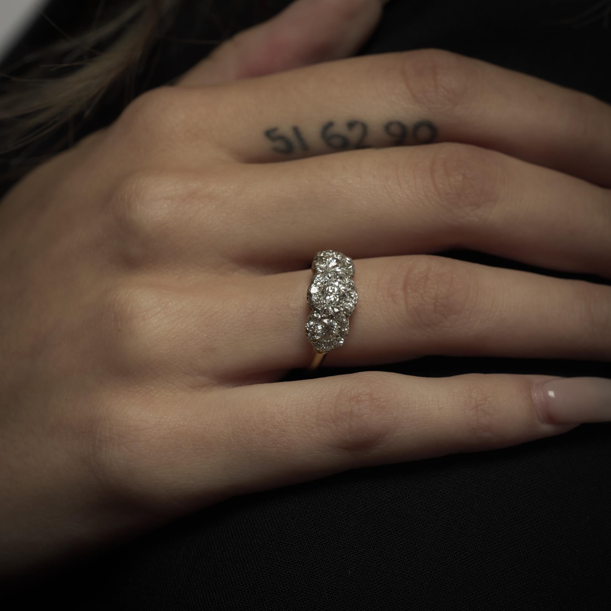 Victorian diamond 18k yellow gold 3 stone ring