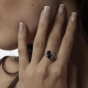 Vintage sapphire diamond 18k white gold ring