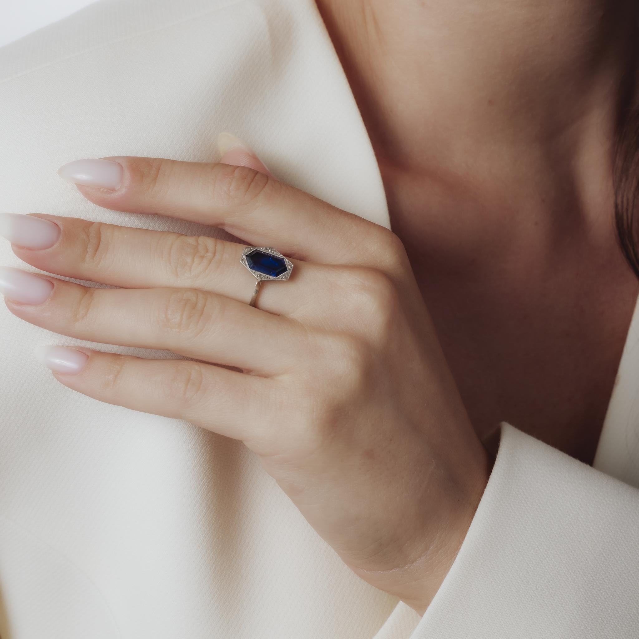 Edwardian 2 carat synthetic sapphire diamond 18k white gold cocktail ring