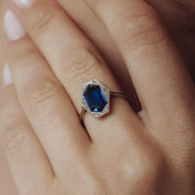 Edwardian 2 carat synthetic sapphire diamond 18k white gold cocktail ring