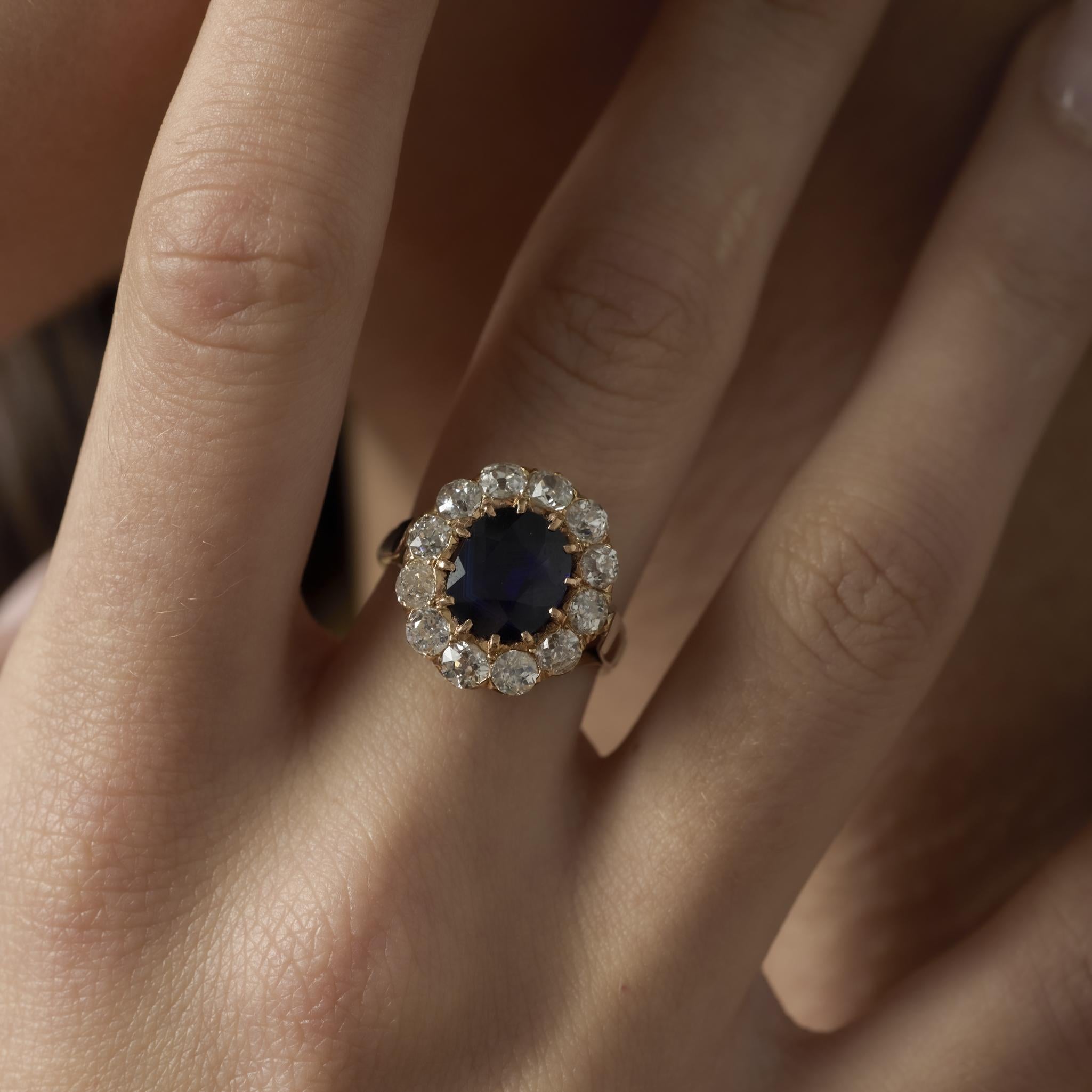 Victorian French GIA 2 carat no heat sapphire diamond 18k yellow gold ring
