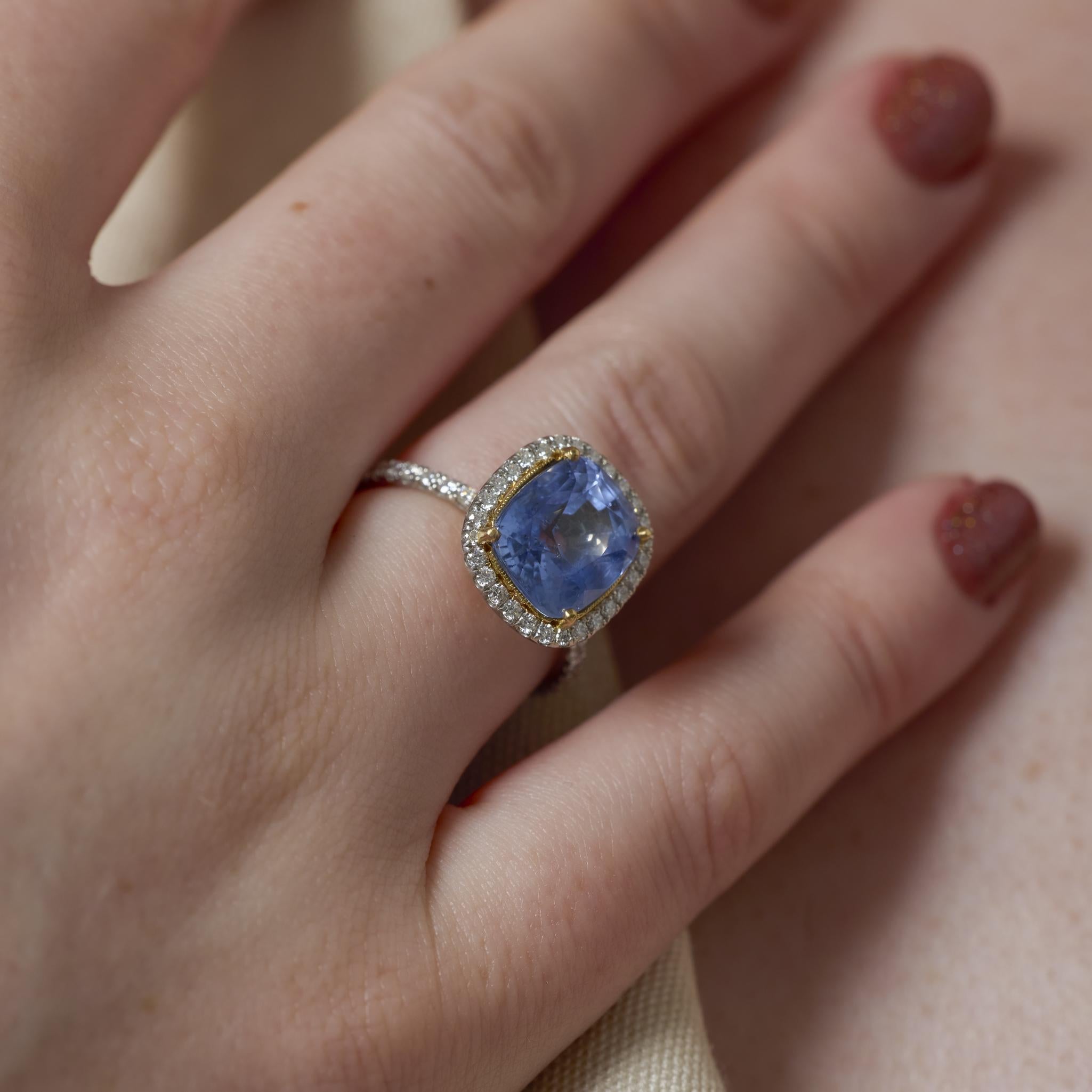 GIA 5.92 carat Ceylon no heat sapphire diamond platinum 18k yellow gold ring
