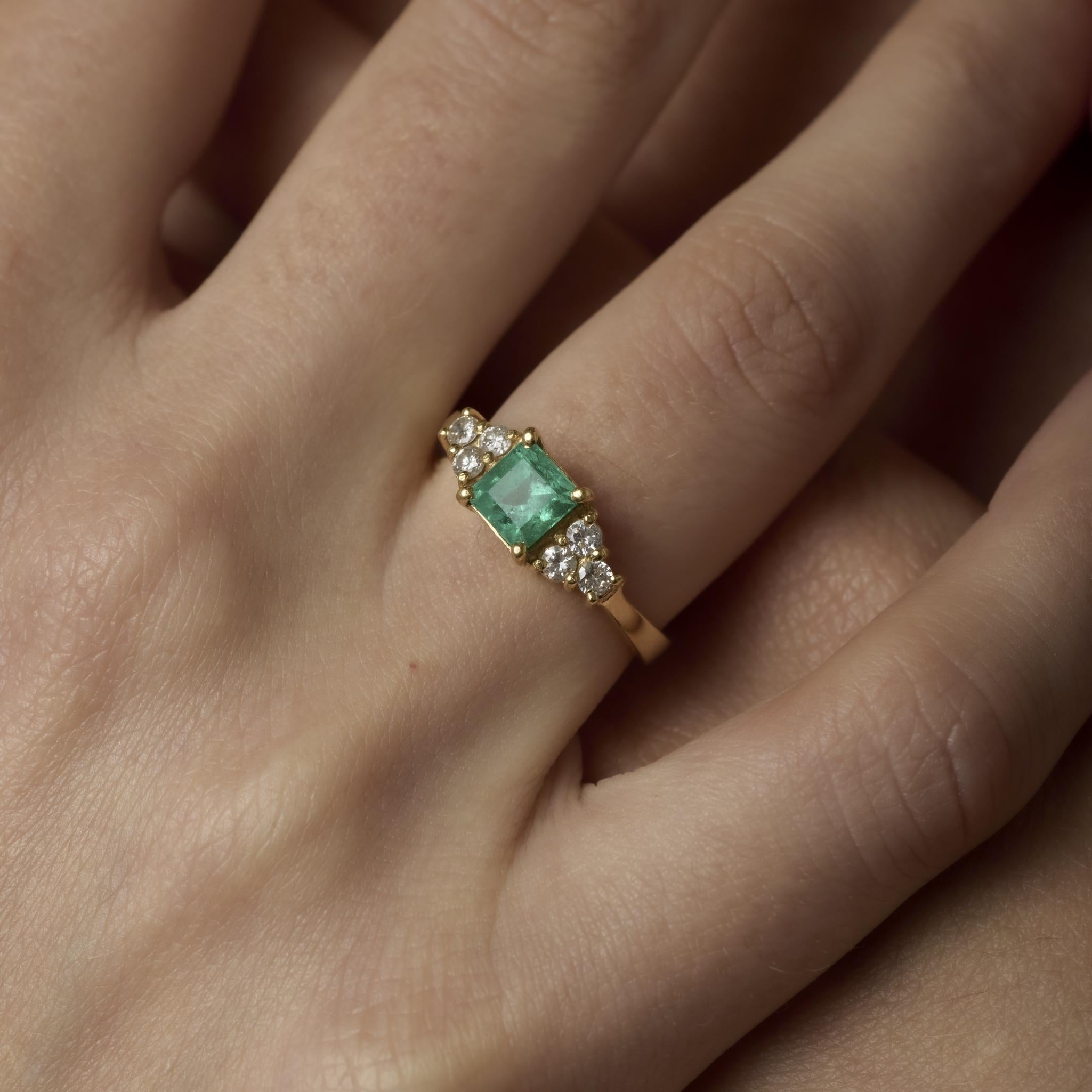 Vintage emerald diamond 18k yellow gold engagement ring