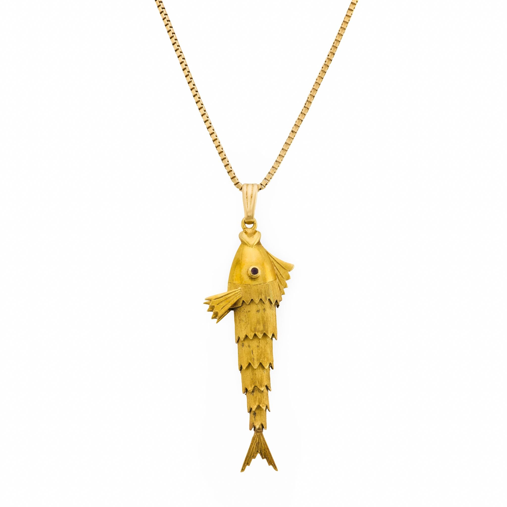 Vintage ruby 18k yellow gold articulated fish necklace