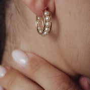 Vintage pearl 14k yellow gold hoop earrings