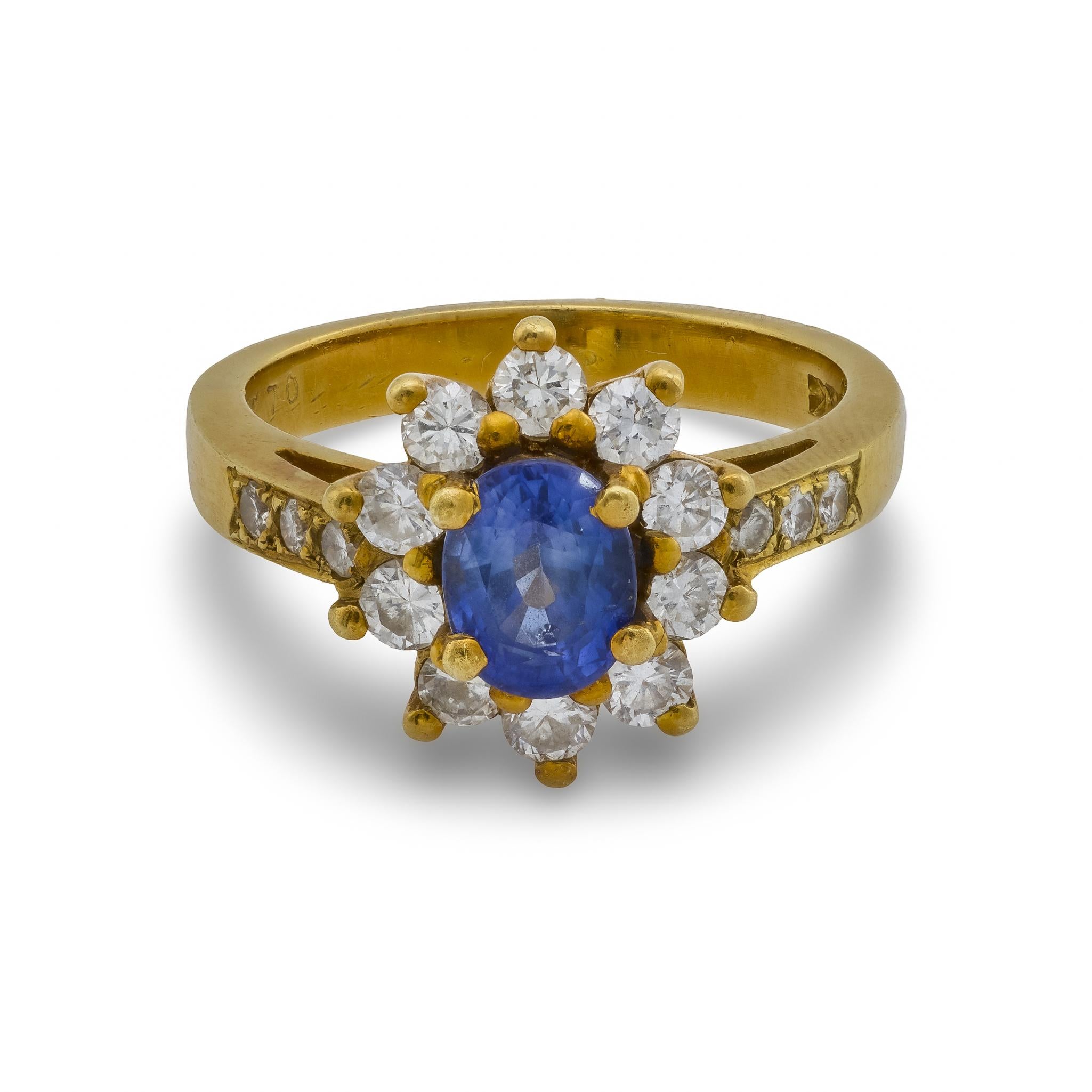 Vintage 1 carat sapphire diamond 18k yellow gold cluster ring