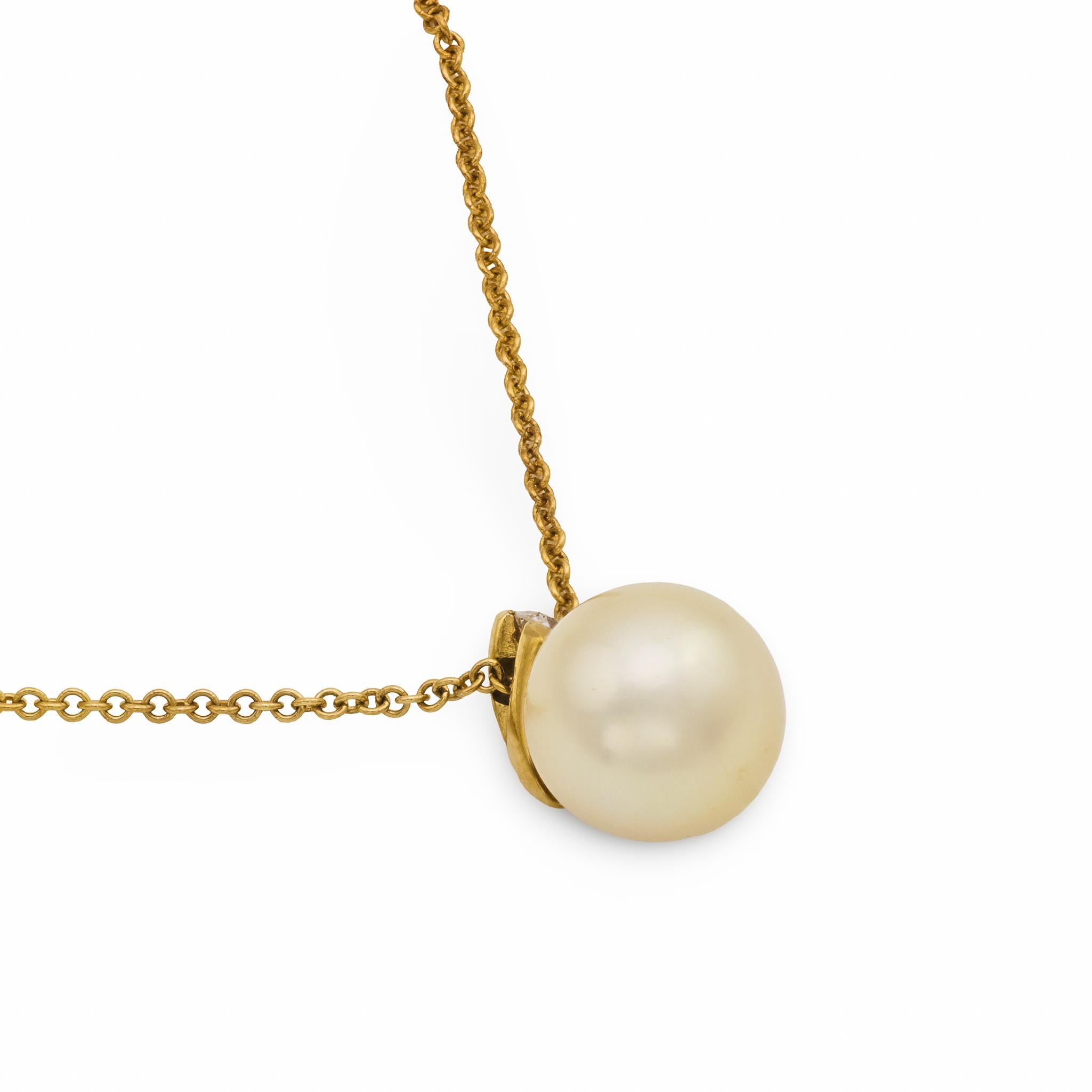 Mikimoto diamond pearl 18k yellow gold necklace