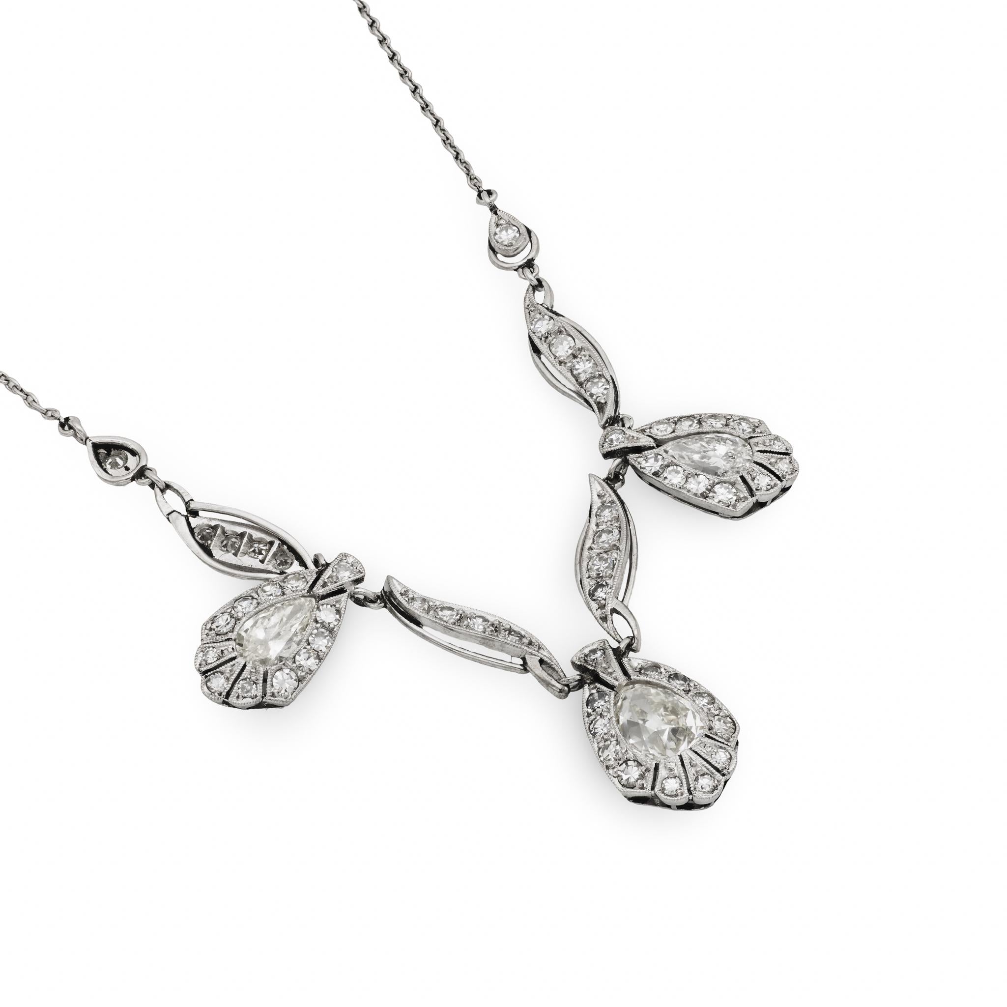 Edwardian 2.20 carat total weight diamond platinum necklace
