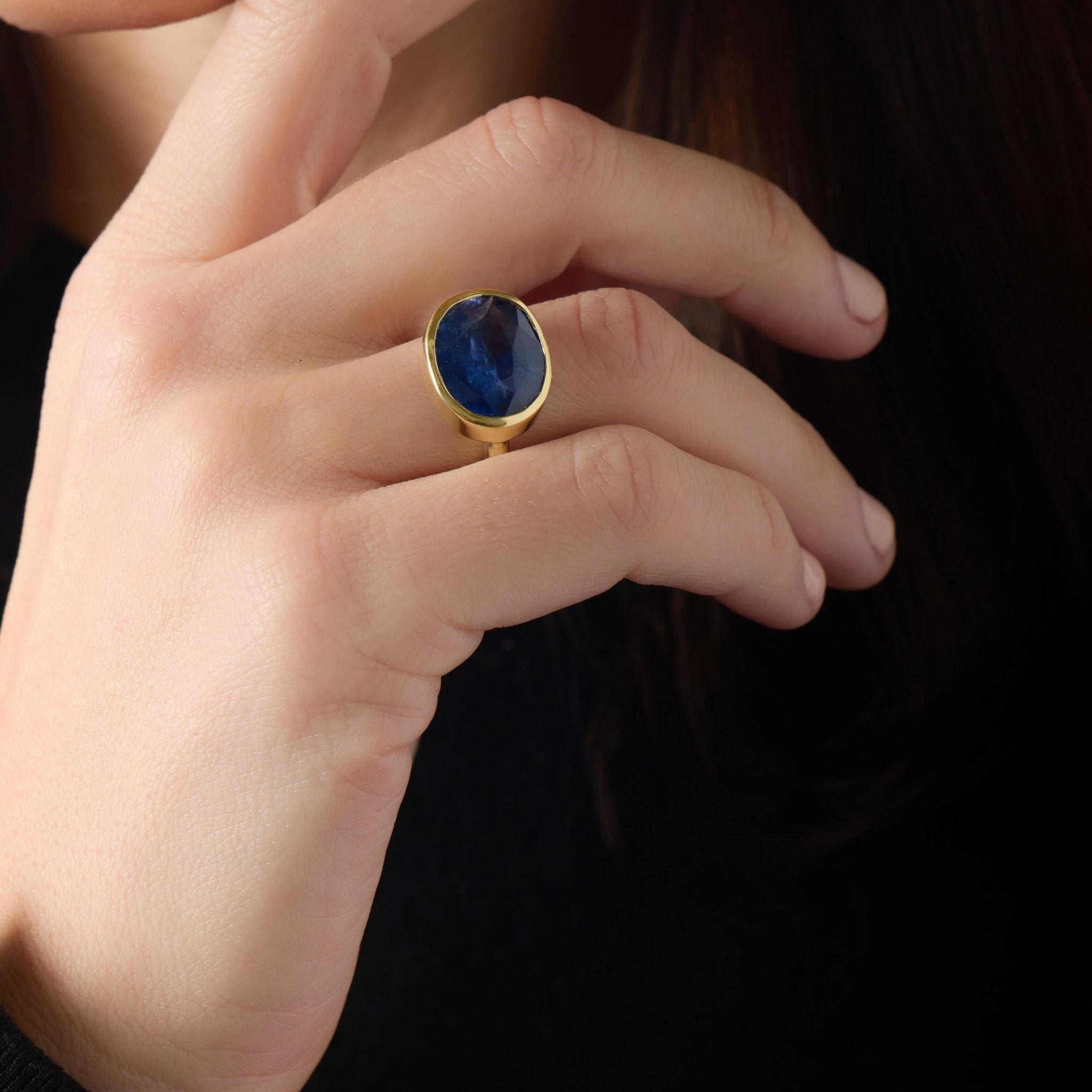 GIA 12.79 carat Ceylon sapphire 18k yellow gold bezel ring