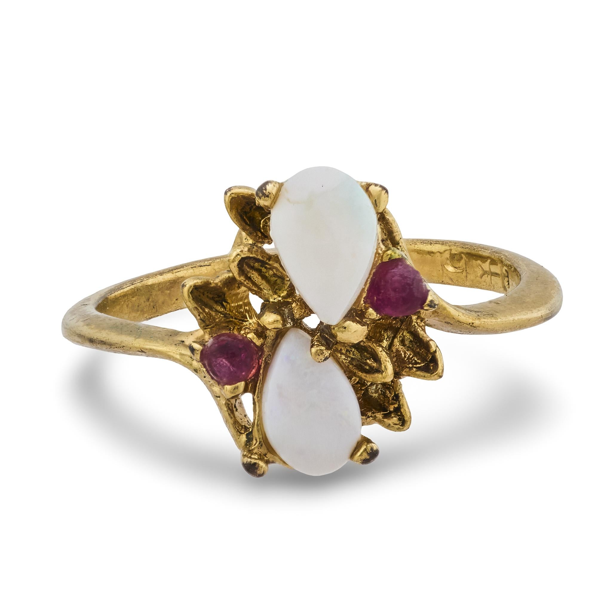 Vintage opal ruby 14k yellow gold ring