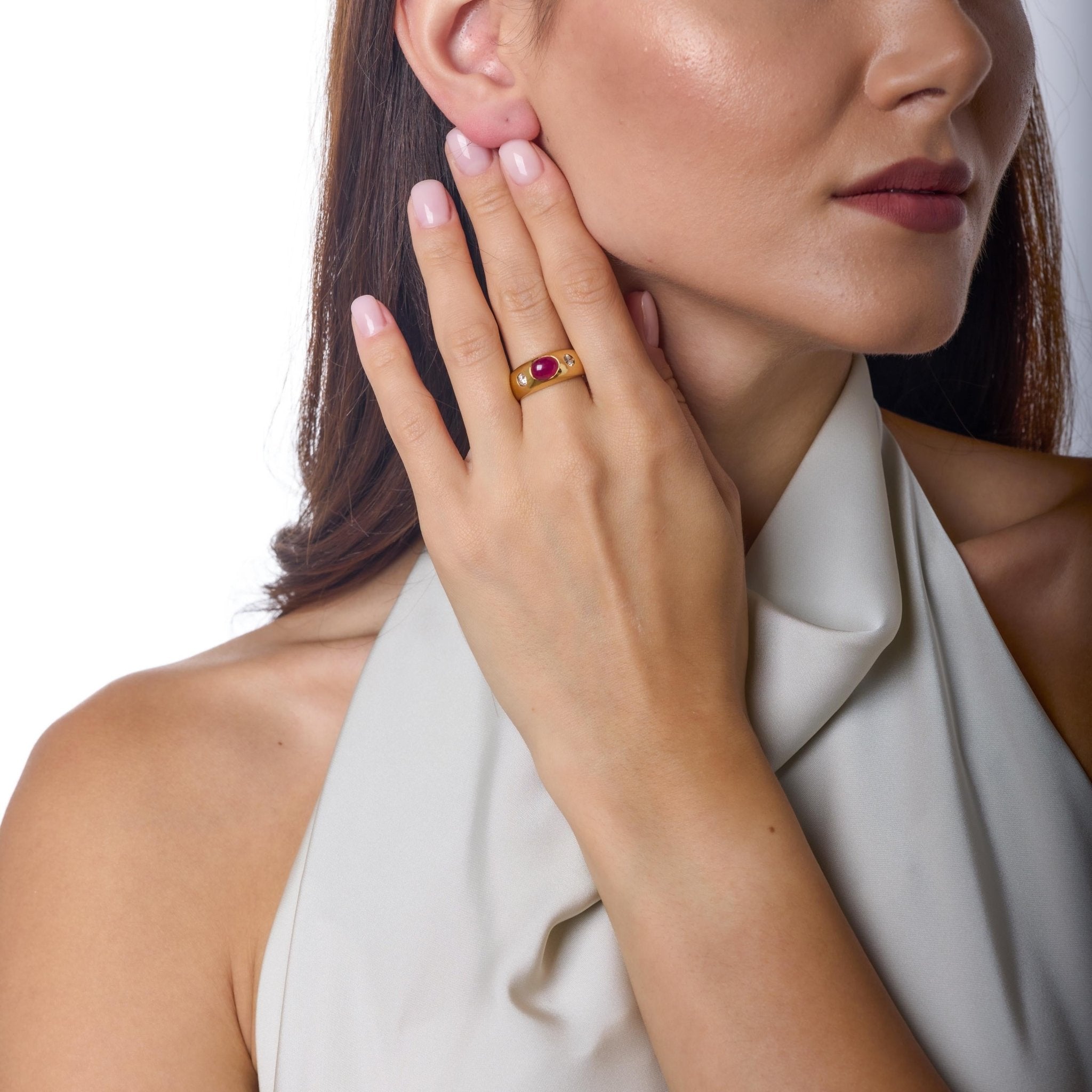 Vintage GIA 2.50 carat cabochon cut ruby diamond 18k yellow gold bezel ring