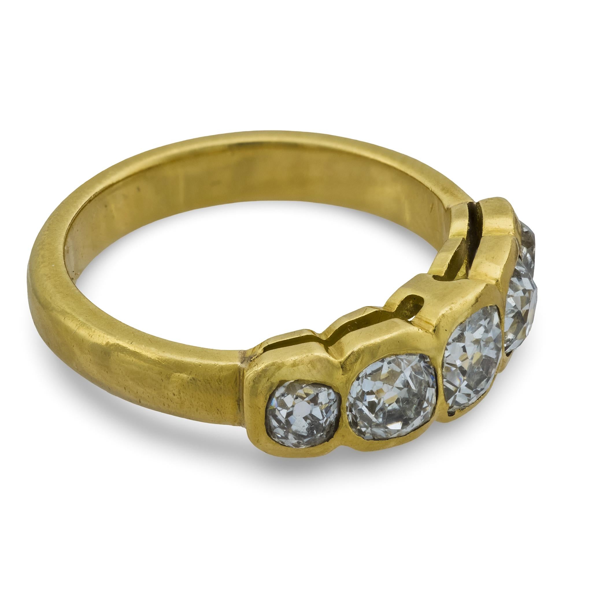 Vintage Italian 1.80 carat old mine cut diamond 18k yellow gold five stone band