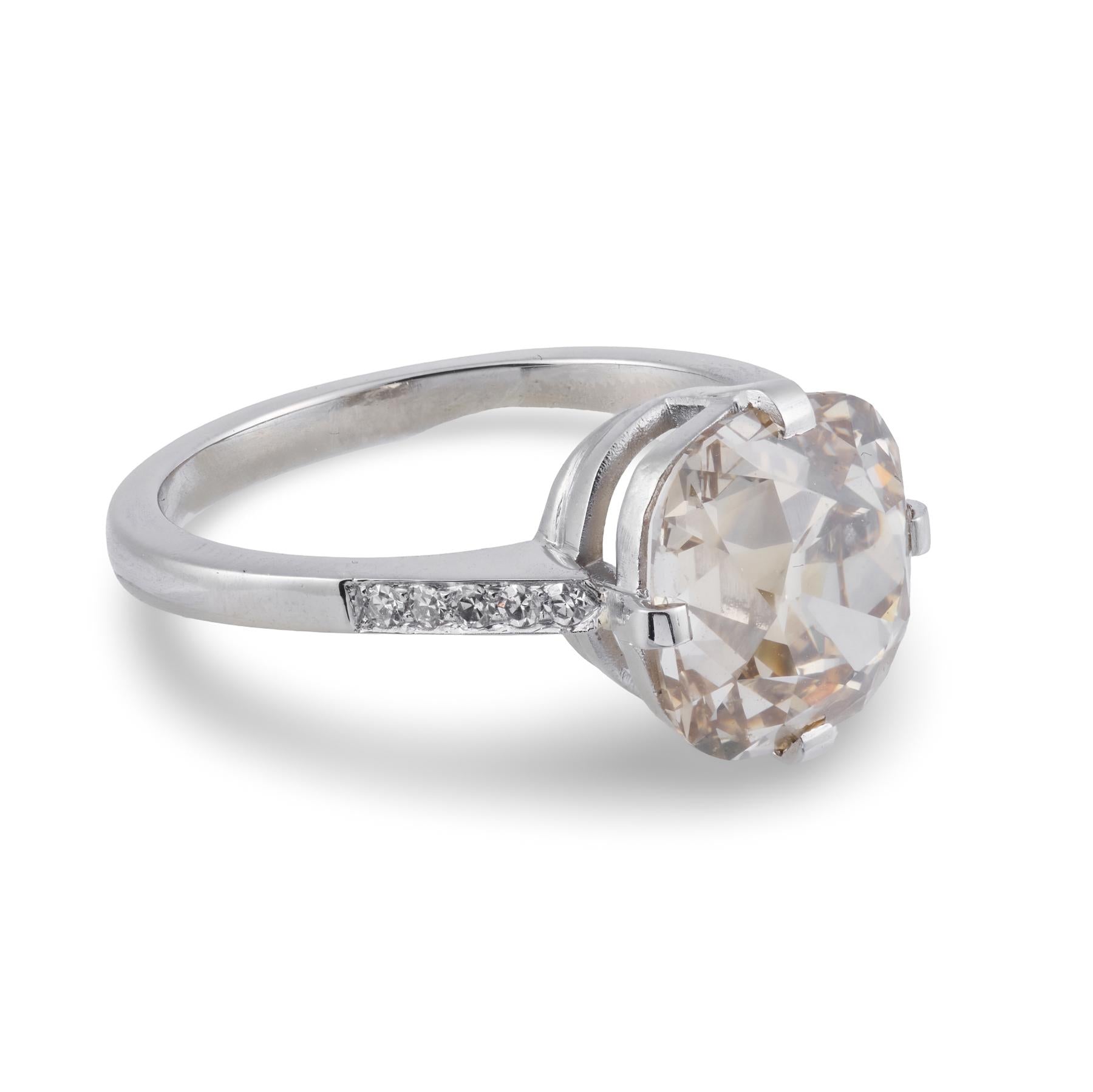 Art Deco GIA 5.00 carat fancy color old mine cut diamond platinum ring