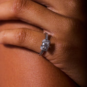 Tiffany & Co. 0.73 carat diamond platinum engagement ring