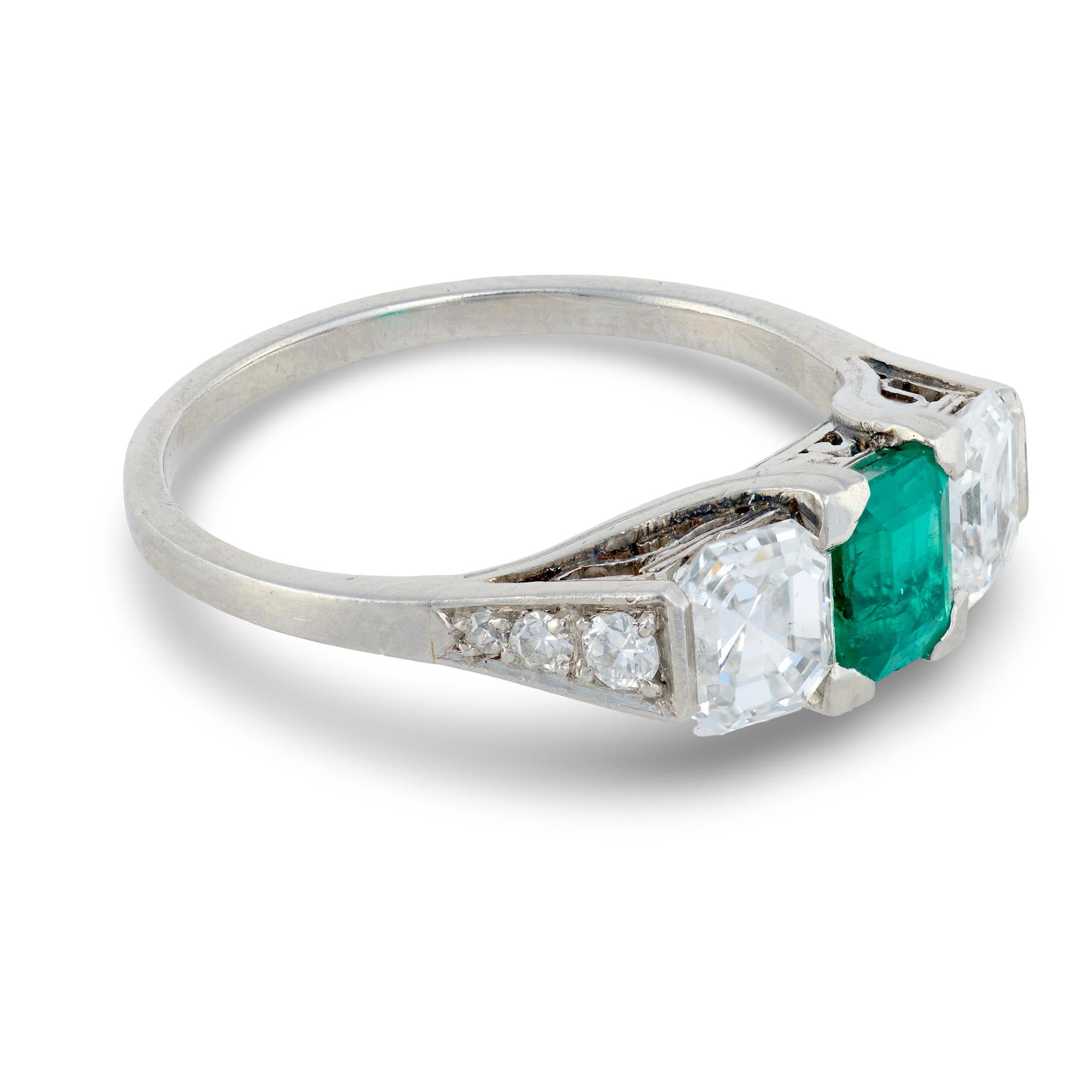 Art Deco emerald diamond platinum ring