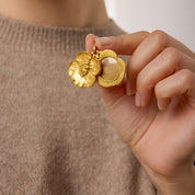 Art Nouveau diamond 18k yellow gold locket pendant