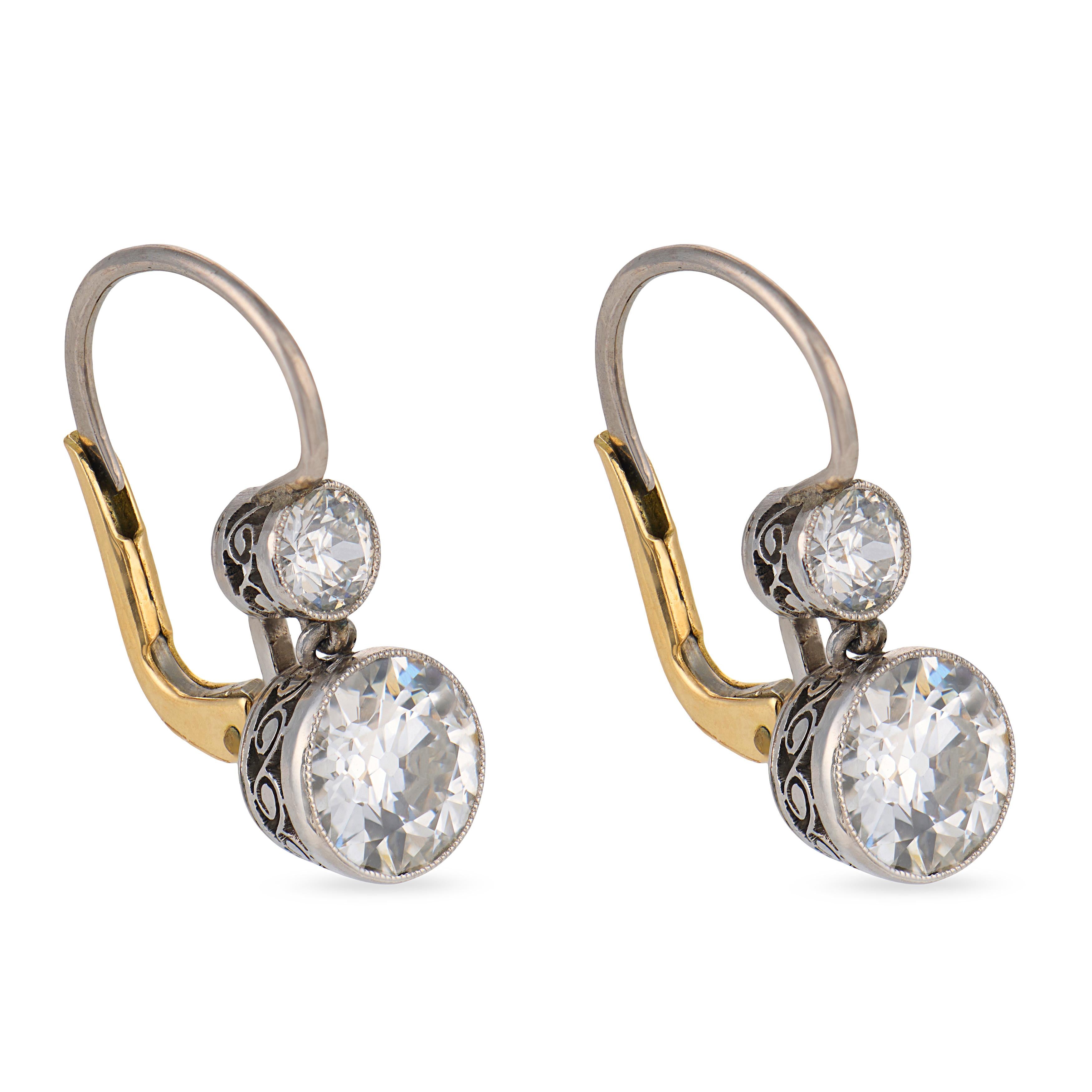 Edwardian style 2.42 carat diamond platinum drop earrings