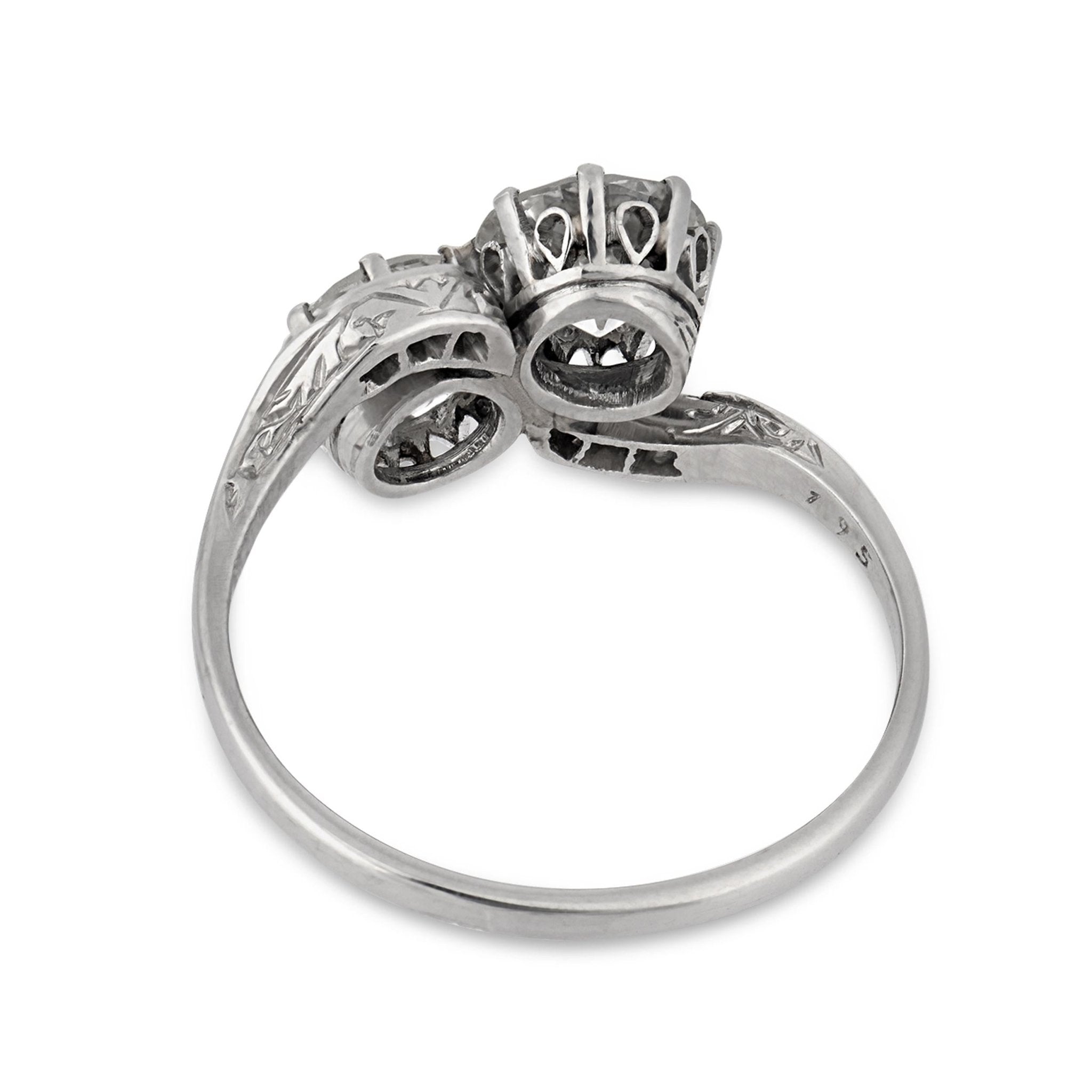 Art Deco 1.95 carat old European diamond platinum toi et moi ring