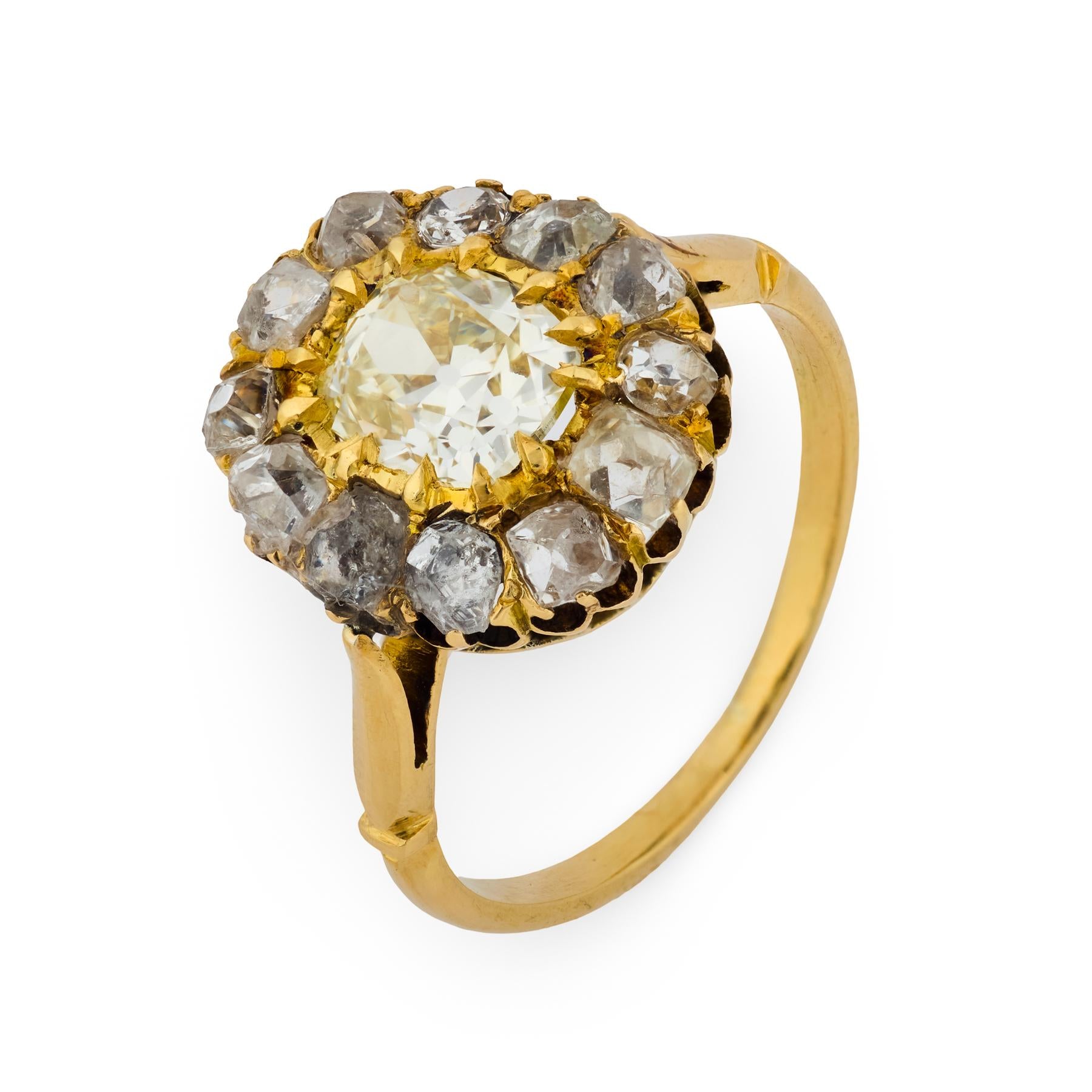 French Victorian GIA 1.20 carat cushion cut 18k yellow gold cluster ring