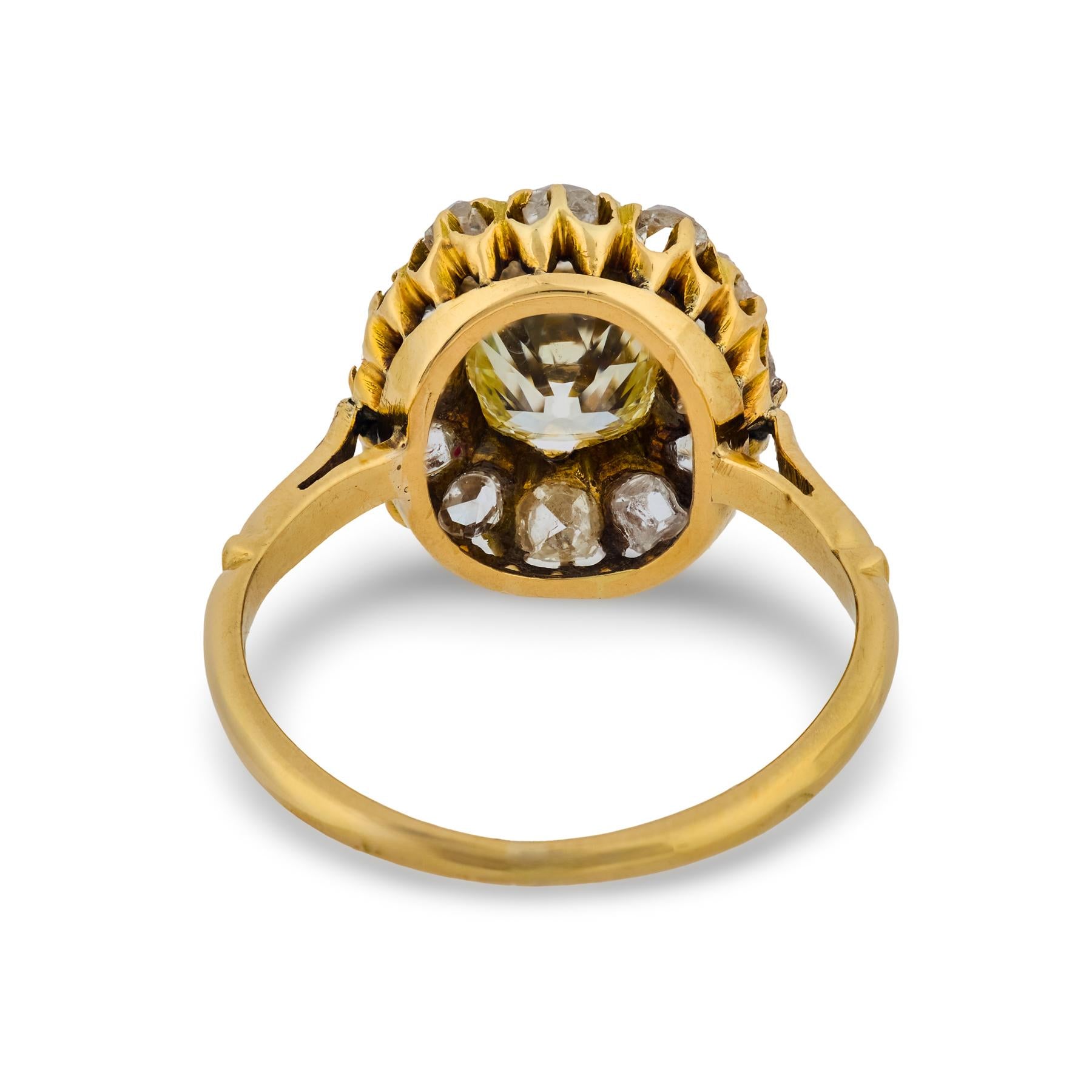 French Victorian GIA 1.20 carat cushion cut 18k yellow gold cluster ring