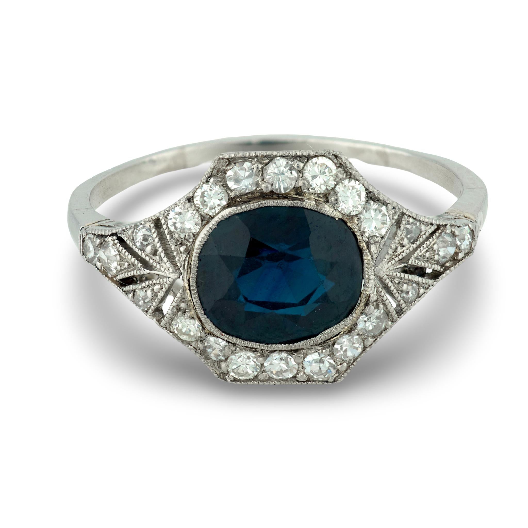Late Art Deco GIA 2.00 carat sapphire diamond platinum ring