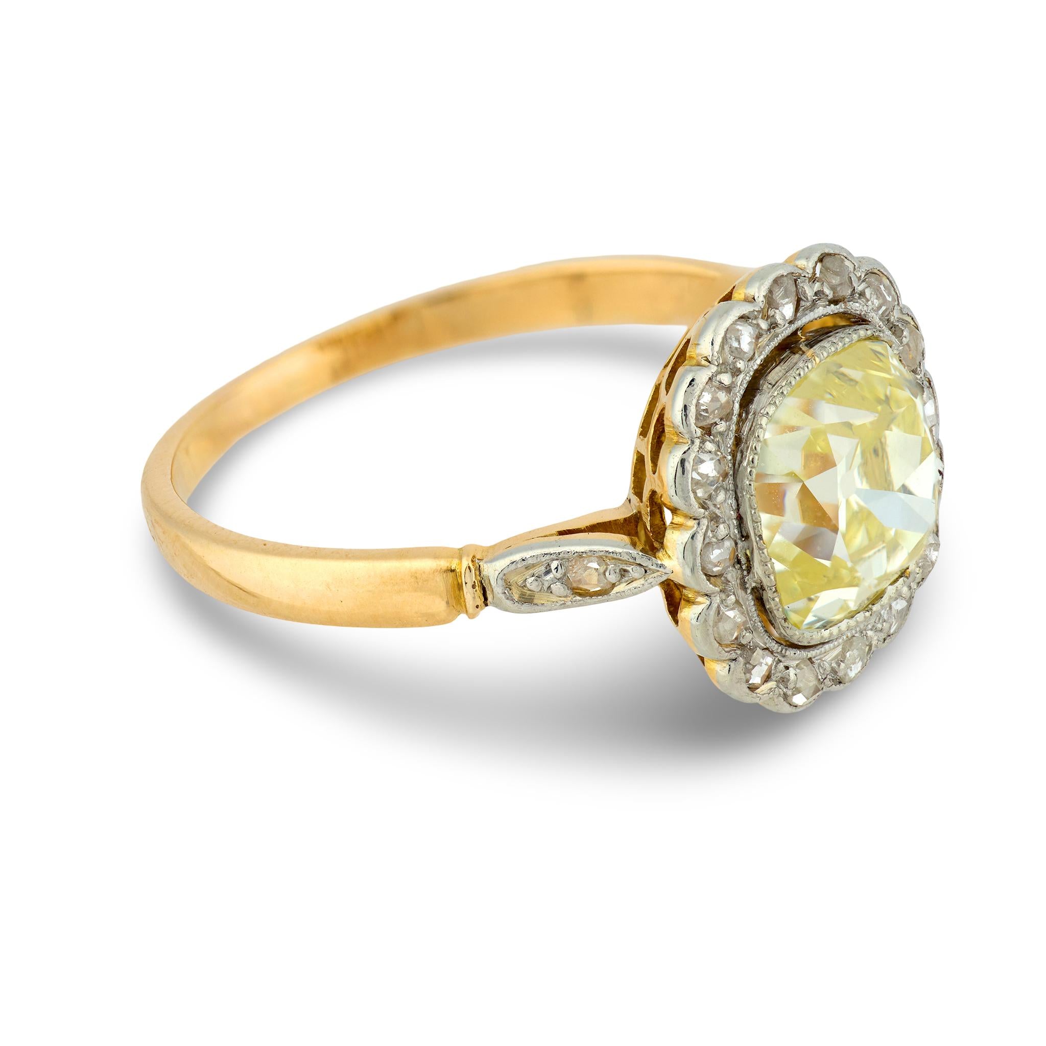 French victorian GIA 2.00 carat old mine cut diamond 18k yellow gold ring