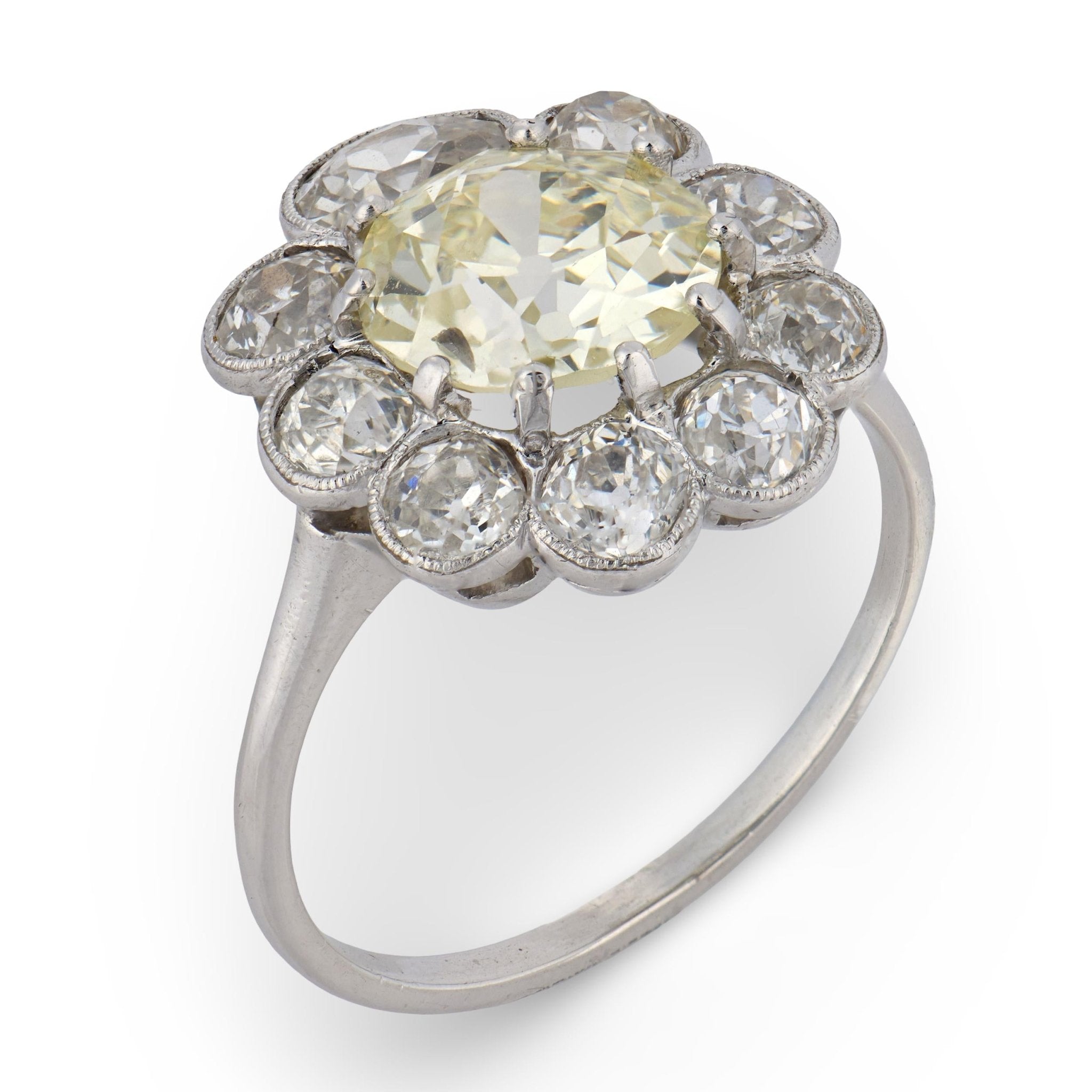 Art Deco GIA 3.01 carat old European diamond platinum cluster ring
