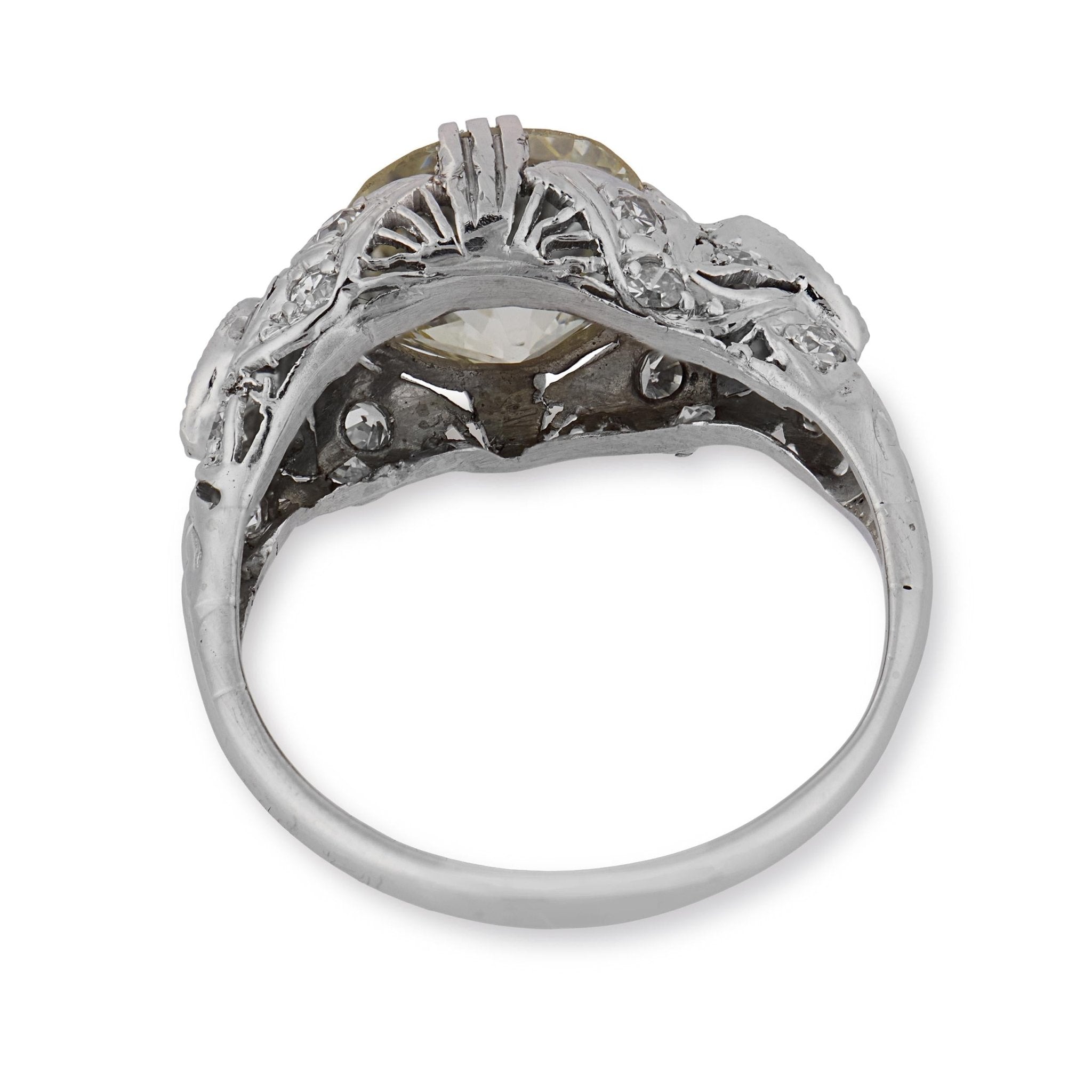 Art Deco GIA 3.09 carat old European cut diamond platinum engagement ring