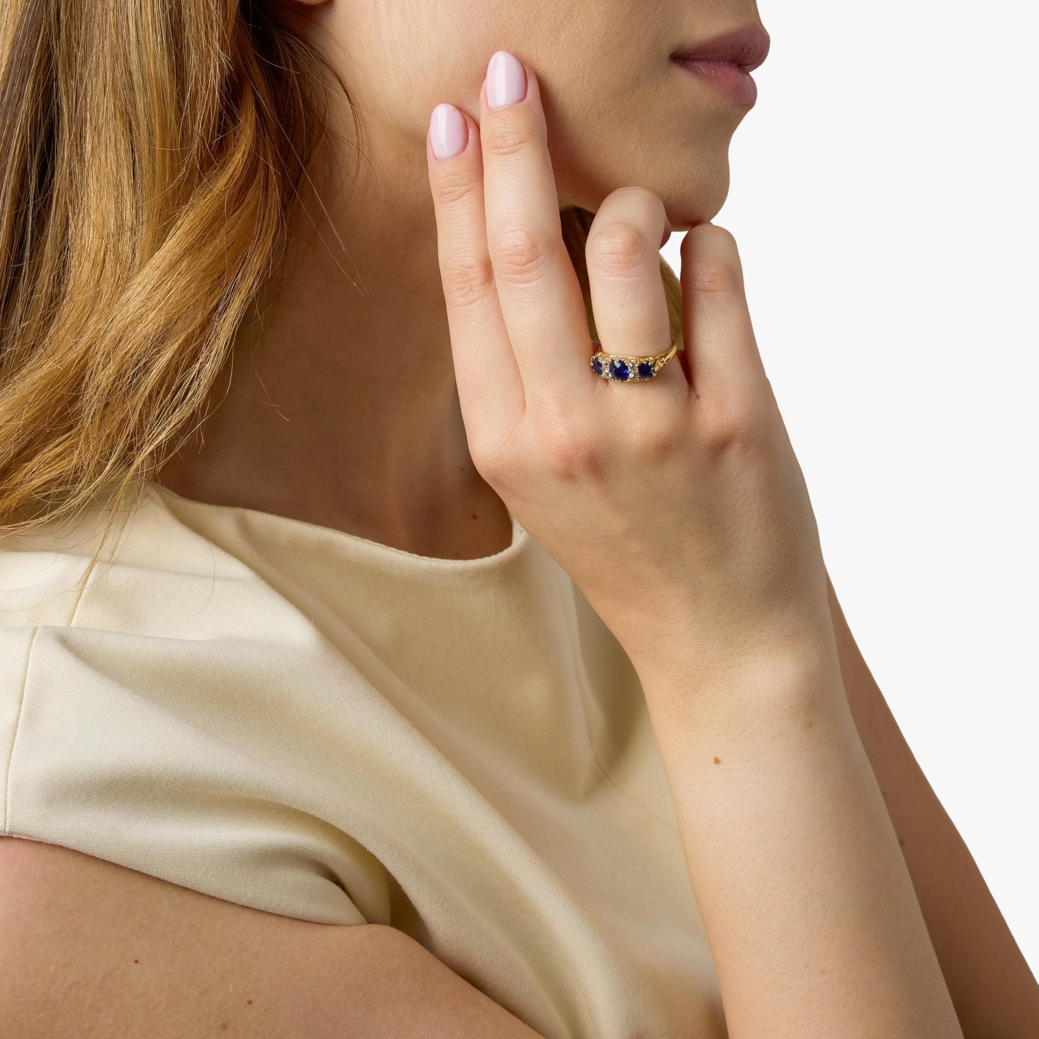 Victorian English GIA no heat sapphire diamond 18k yellow gold band ring