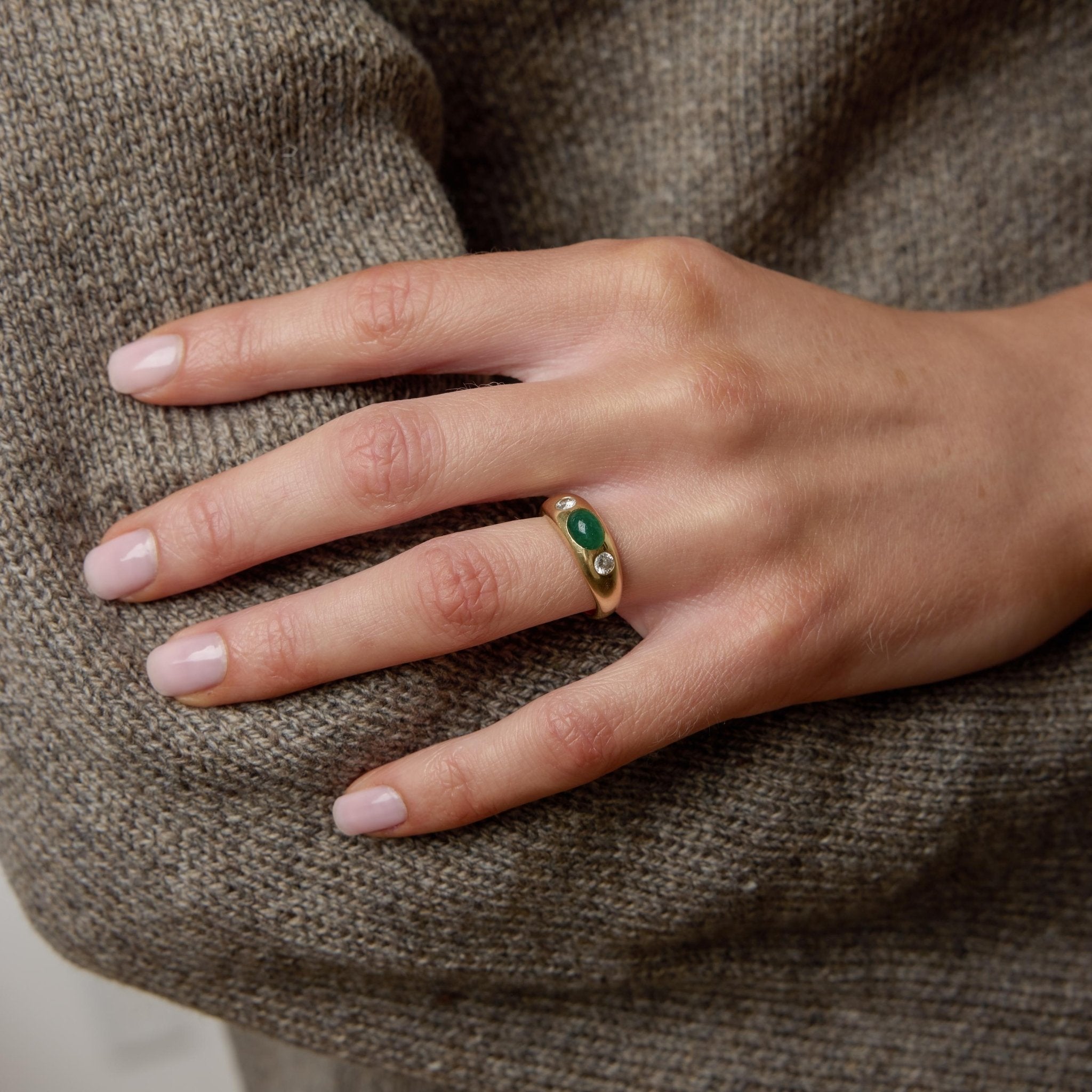 Vintage emerald diamond bezel set 18k yellow gold ring