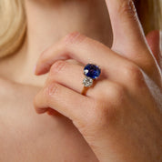 Cartier AGL 5.62 carat Ceylon No Heat sapphire diamond 18k gold ring