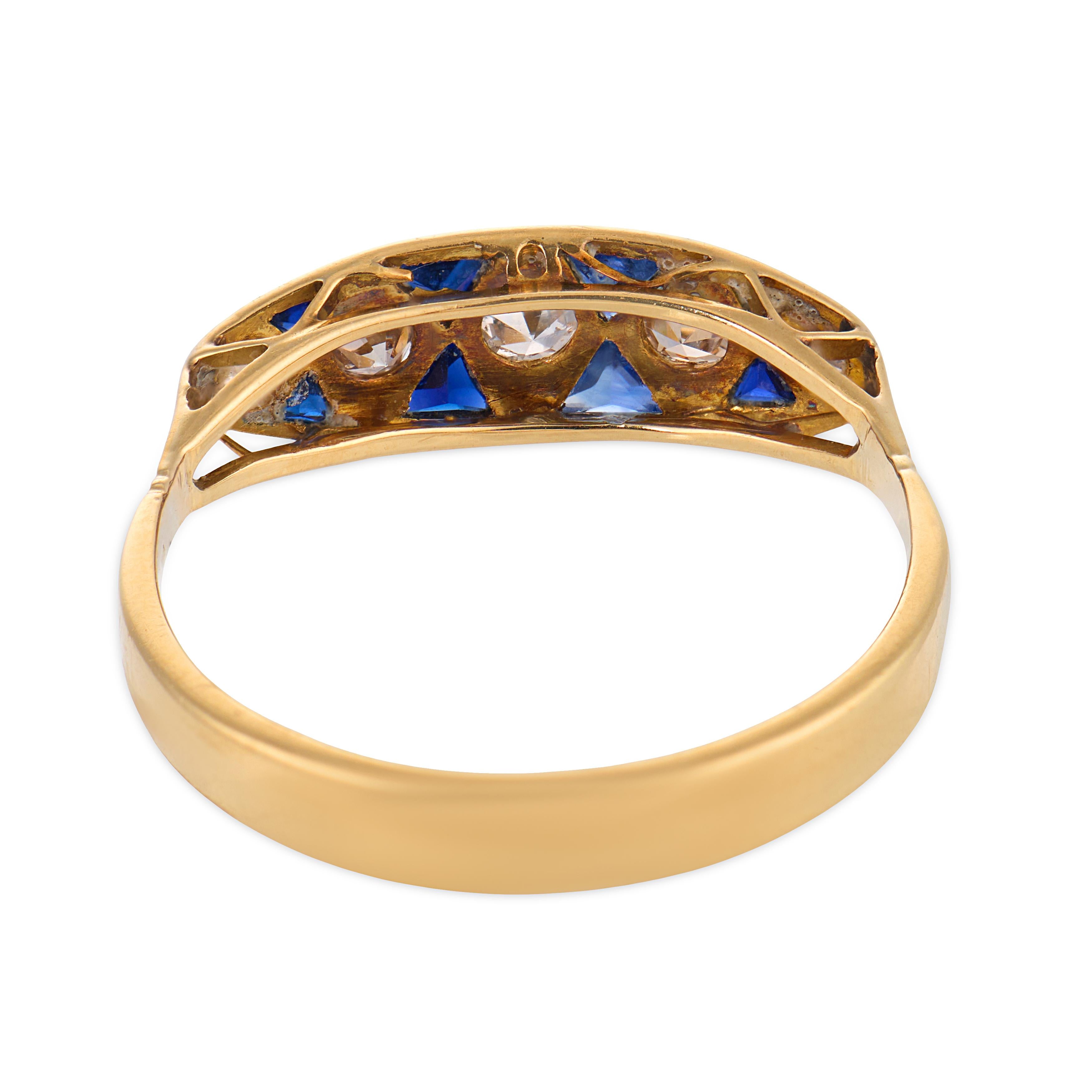 Art Deco style diamond sapphire 18k yellow gold ring