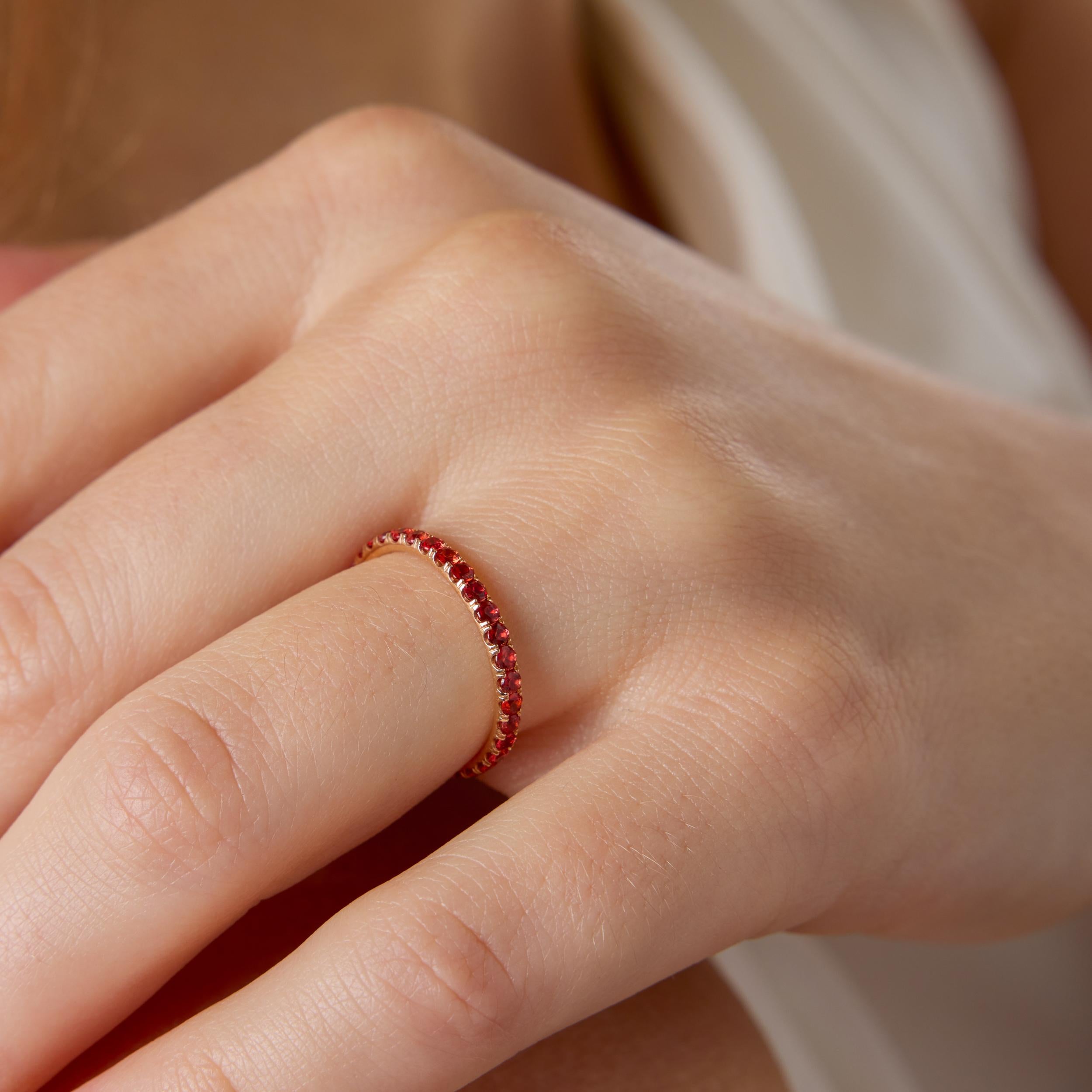 Lugano Mandarin Garnet 18k rose gold eternity band