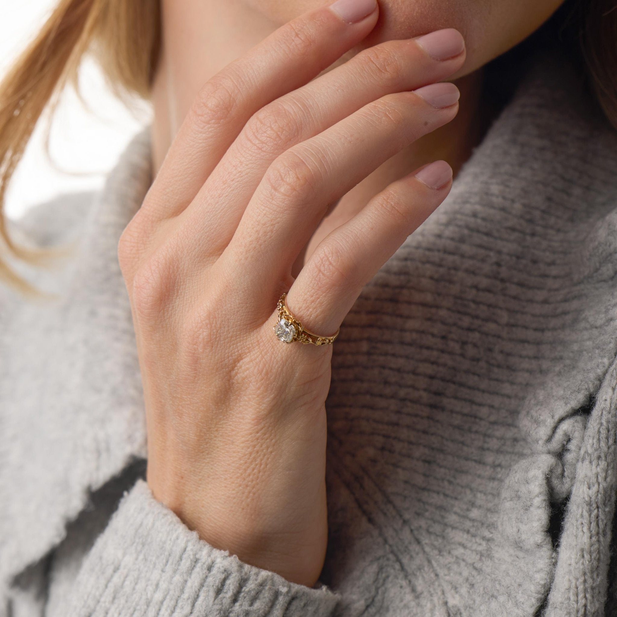 Victorian GIA 0.90 carat old mine cut diamond 10k yellow gold engagement ring