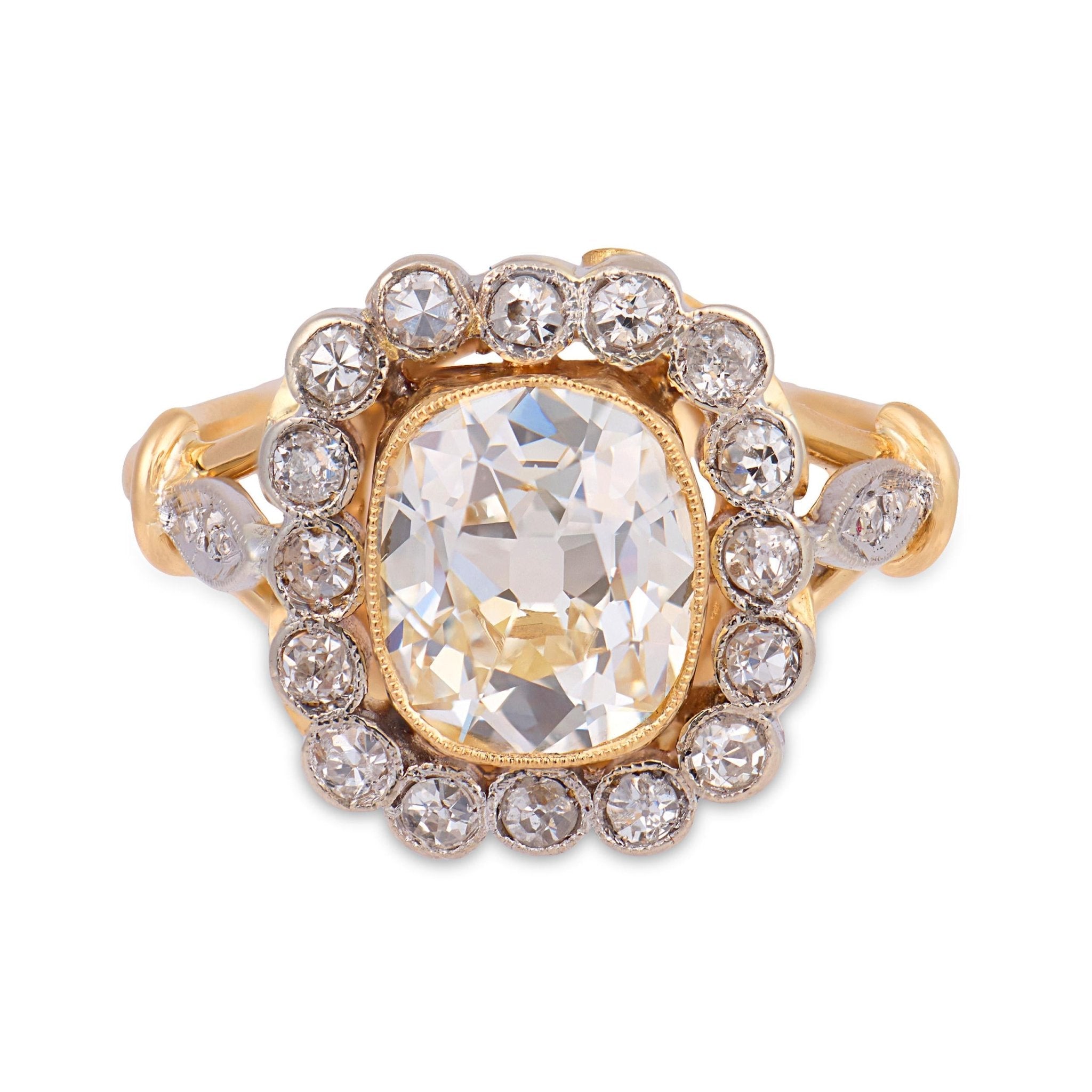 French Belle Époque GIA 2.02 carat old mine cut diamond cluster ring