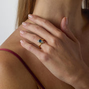 Vintage sapphire diamond 18k yellow gold ring